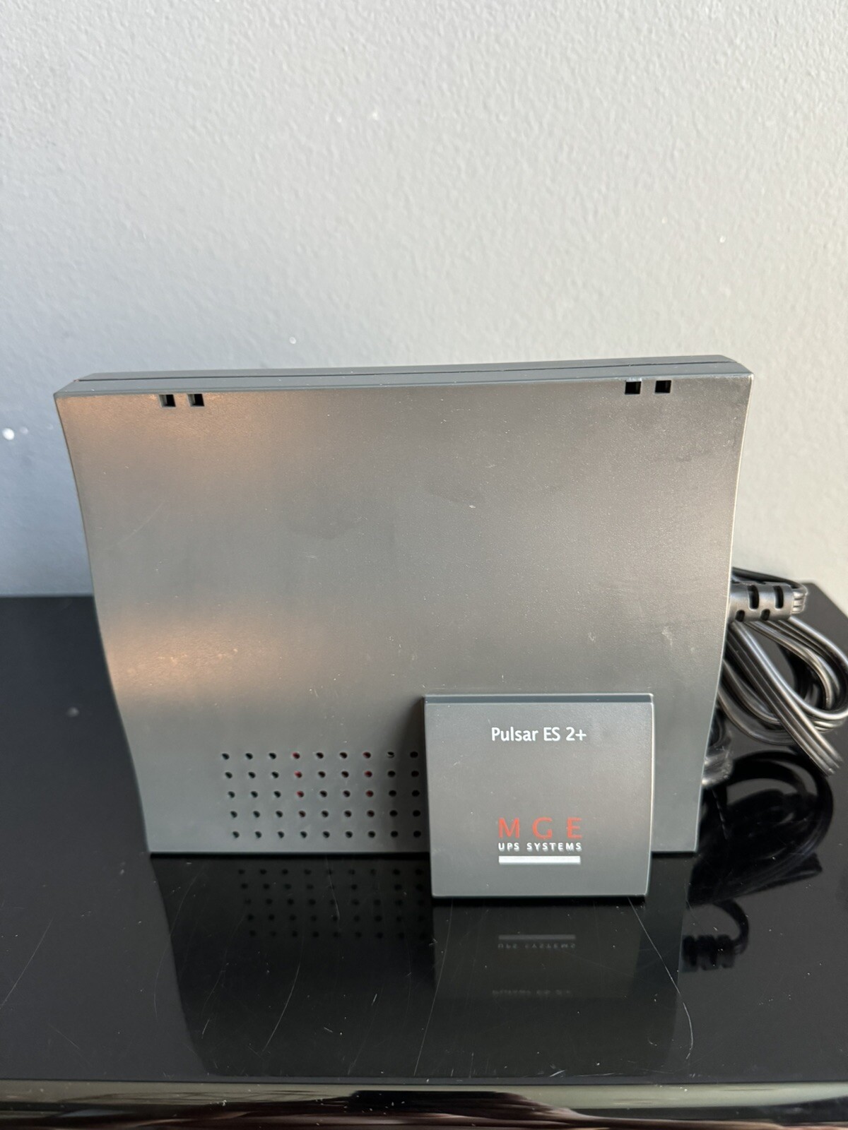 MGE UPS Systems Pulsar ES 2+ UPS Uninterruptible Power Supply