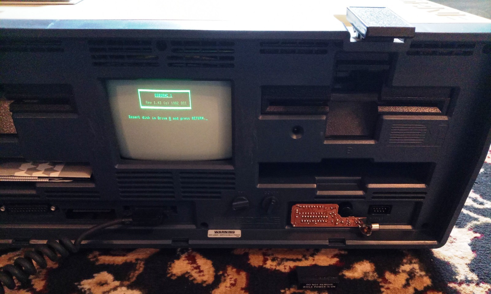 OSBORNE 1 or EXECUTIVE External Monitor video adapter ONE