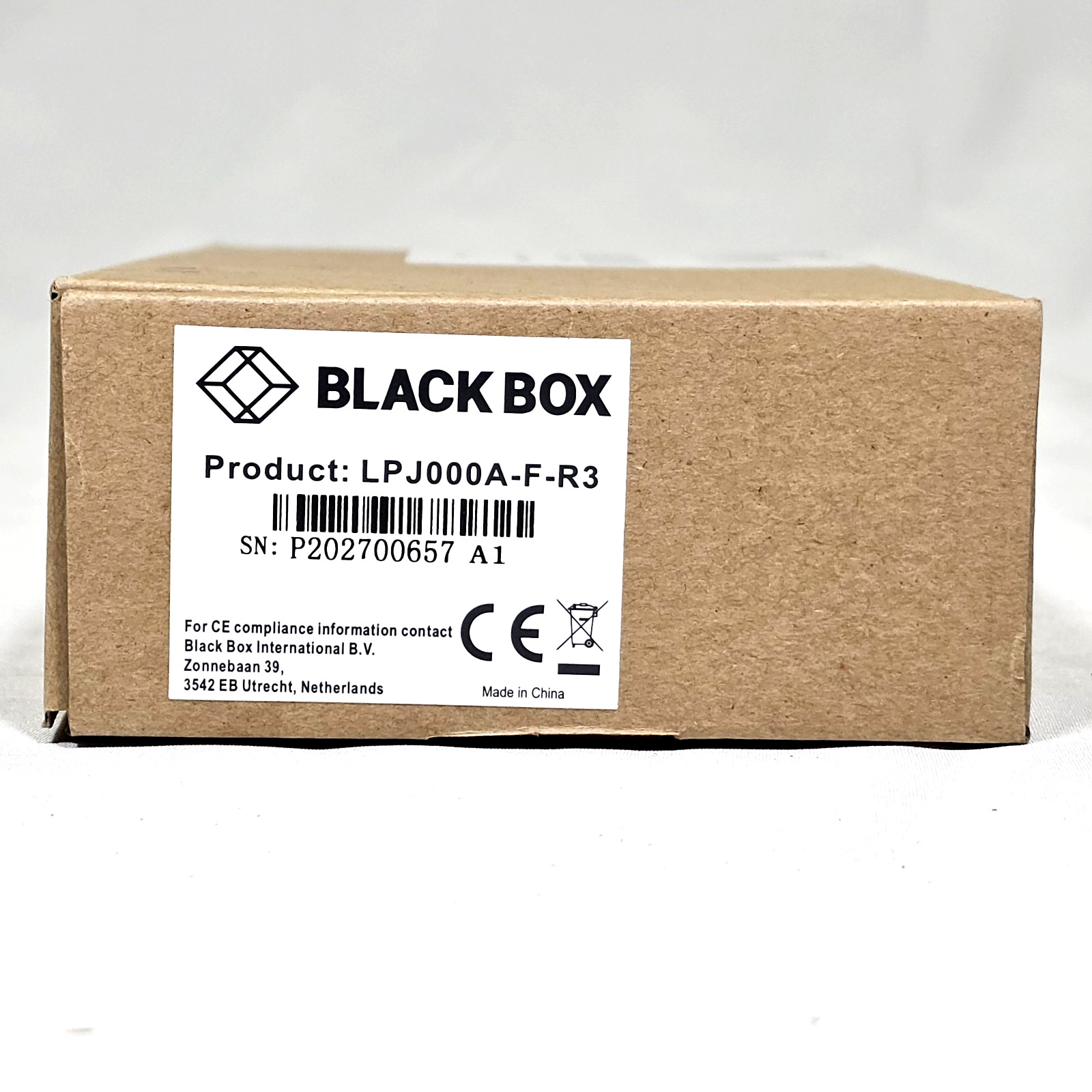 Black Box LPJ000A‑F‑R3 1‑Port Gigabit PoE Injector (IEEE 802.3af compliant) NEW