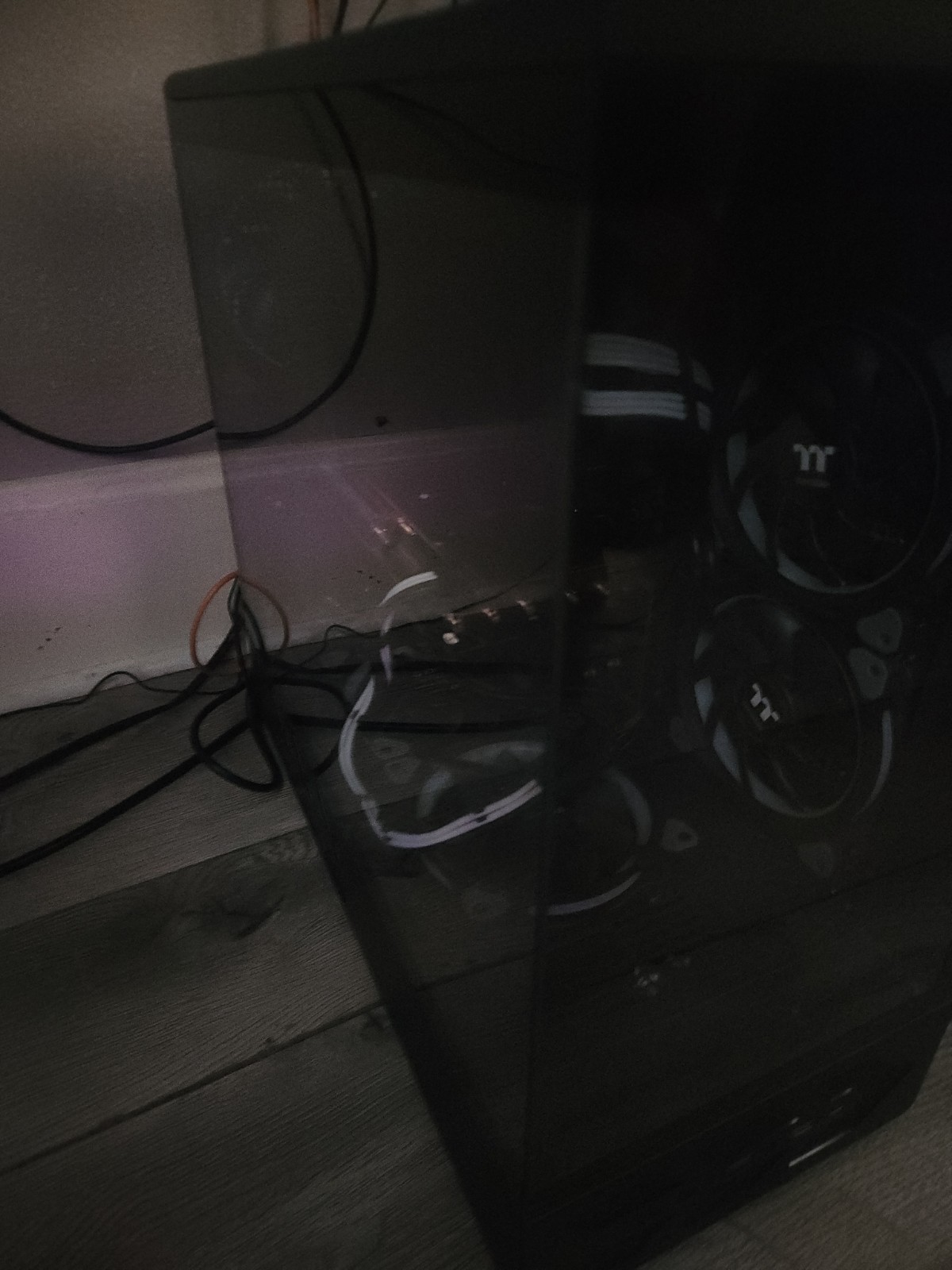 Gaming PC with SteamOS 7700xt