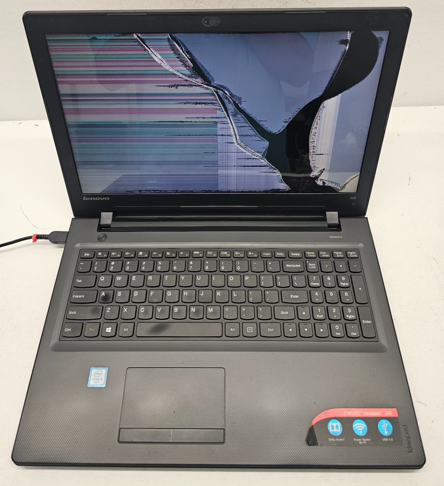 Lenovo IdeaPad 300-15ISK 15.6" Laptop Intel Core i5-6200U 4GB Ram NO HD/OS (FL)