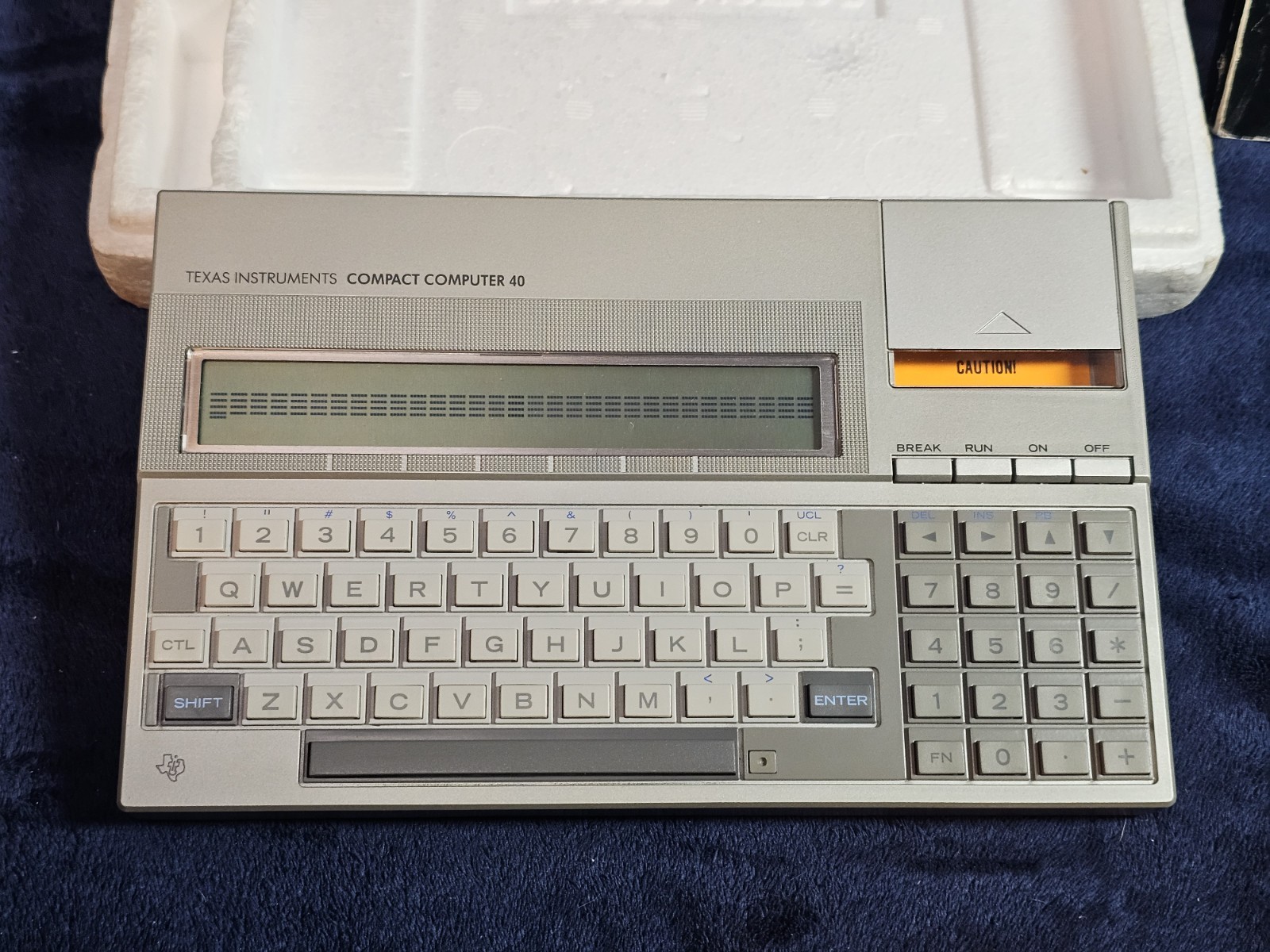 1983 Vintage Texas Instruments Compact Computer 40 Works Mathematics TI 6 KB