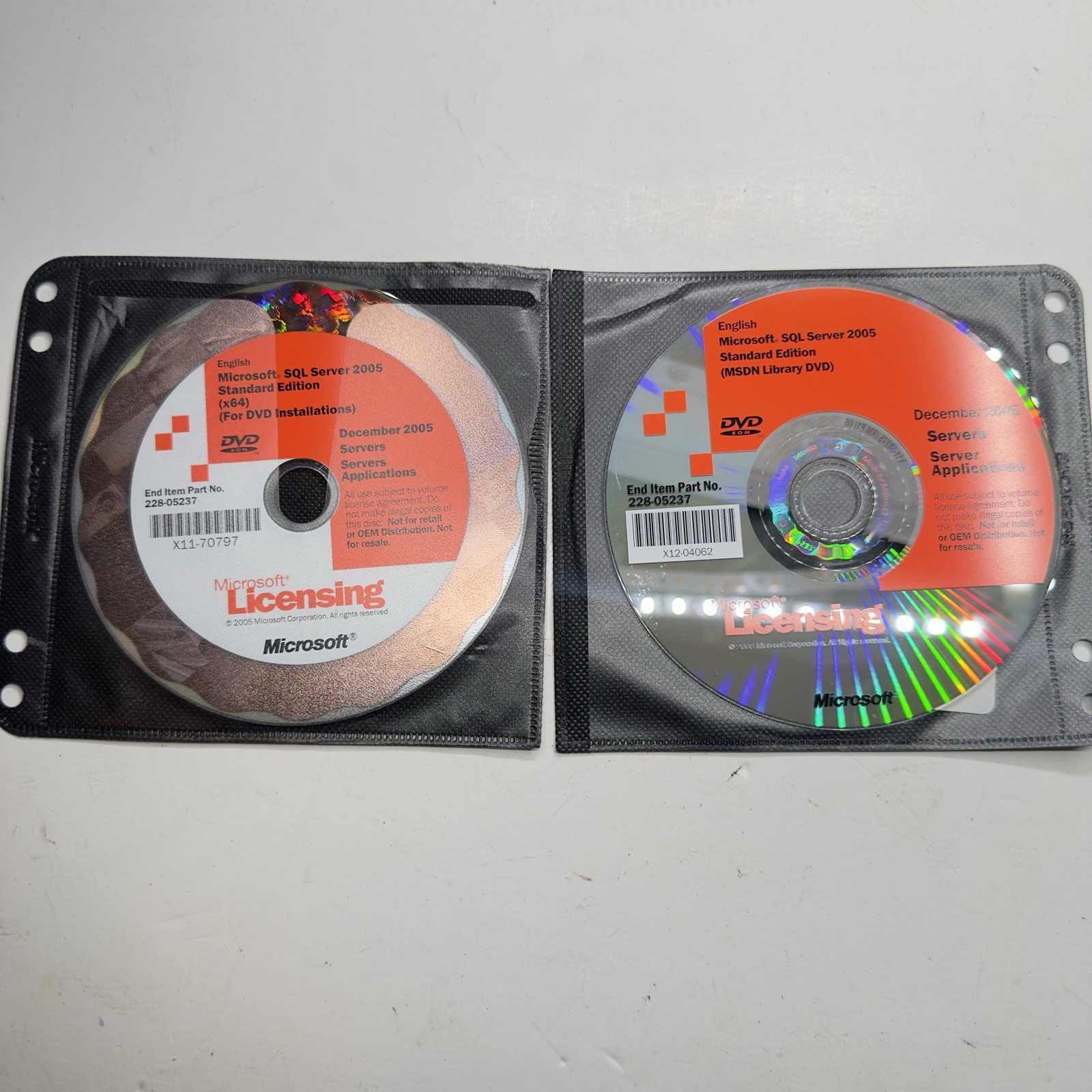 Microsoft SQL Server 2005 Standard Edition x64 & MSDN Library DVD Lot 2 Discs