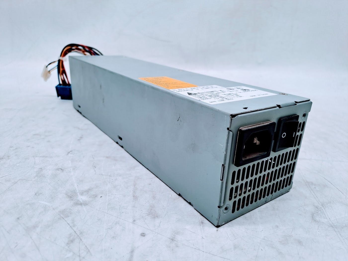 Delta Electronics DPS-140HB Power Supply