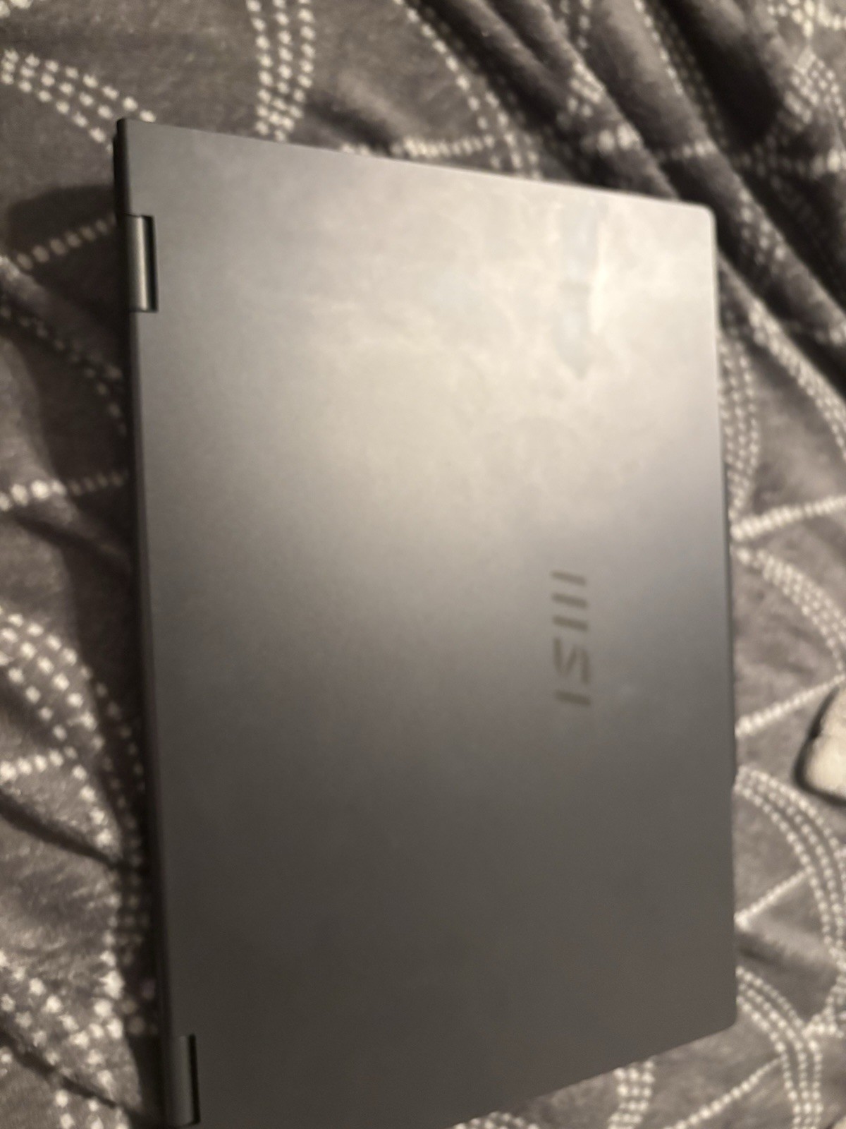 MSI Venture 16 AI TouchScreen Laptop Intel Core Ultra 7 255H 16GB RAM 512GB SSD