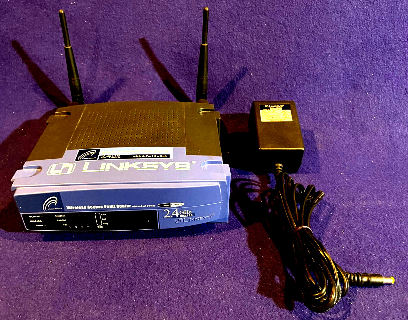 Linksys Wireless-B 2.4GHz 4-Port Cable/DSL Router - Linksys BEFW11S4 ver.2