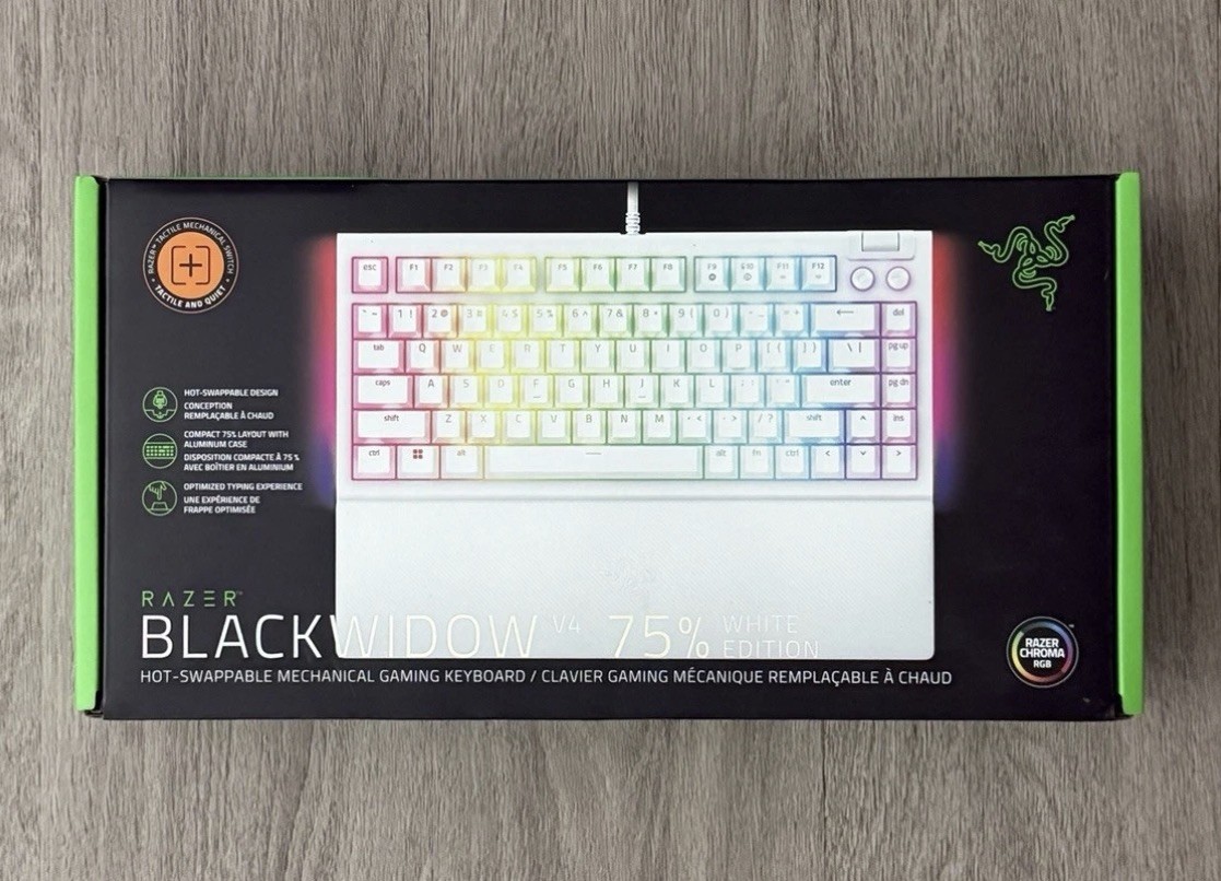 New Sealed Razer Blackwidow V4 75% RGB Mechanical Gaming Keyboard Phantom White