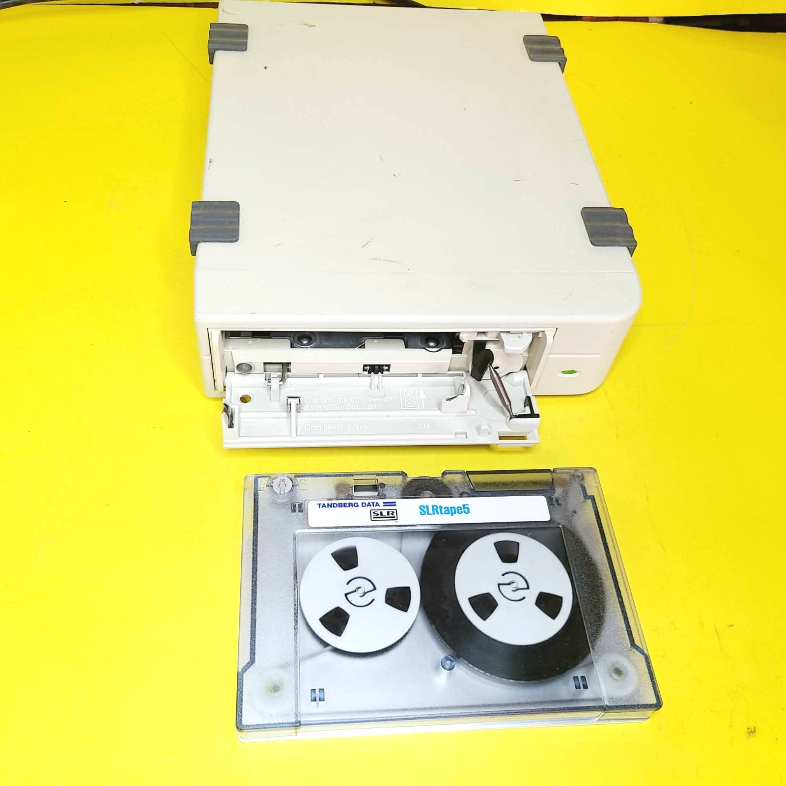 ⚡TANDBERG DATA SLR5 4/8GB TAPE DRIVE CLASSIC QIC‑BASED SCSI‑2 50-PIN INTERFACE⚡