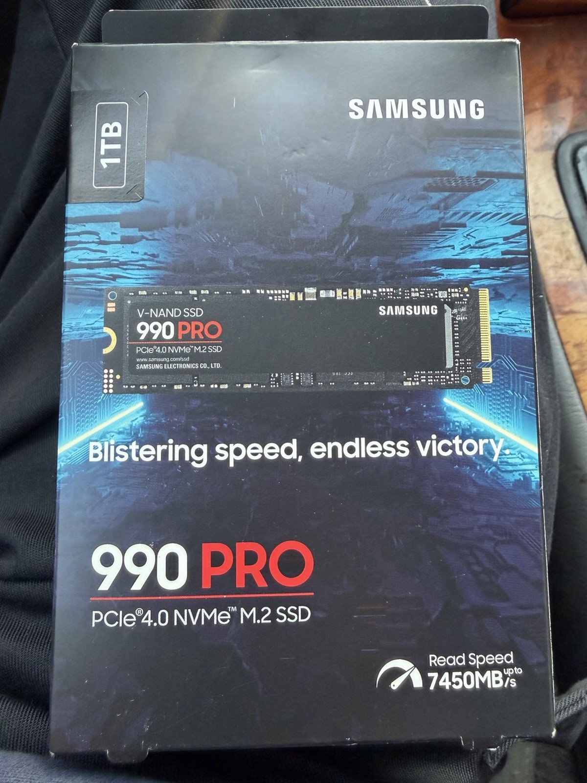 Samsung 990 Pro 1TB Internal SSD M.2 NVMe PCIe 4.0 Black