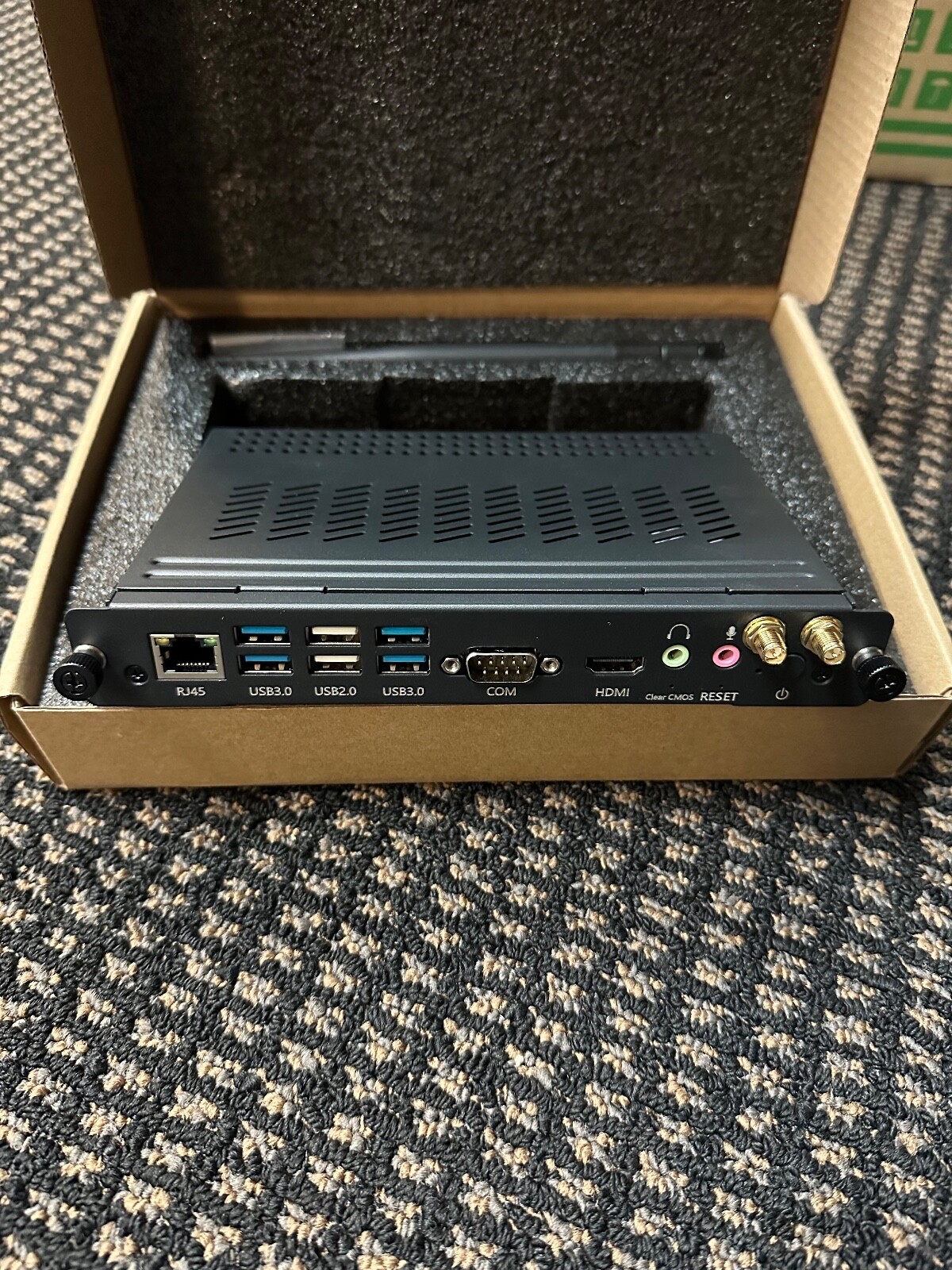 Simply NUC i3 Elk OPS Module & Mini PC - i3-8145 4GB 512GB NVME SSD W10 Pro
