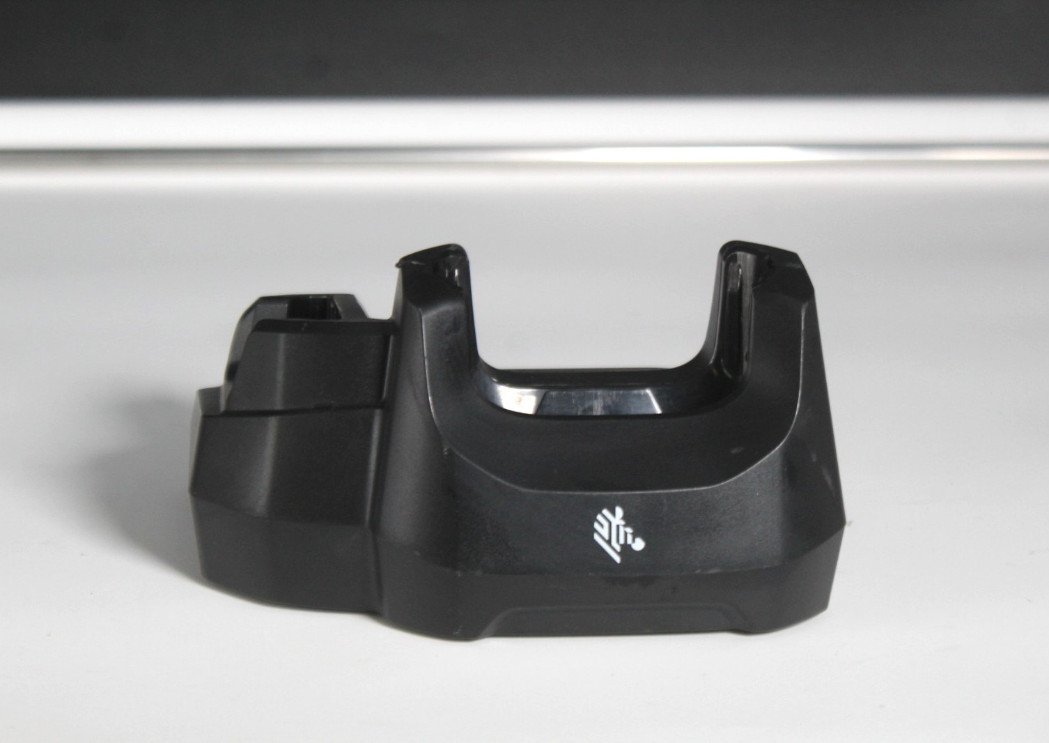 Zebra CRD-TC5X-2SETH-01 Mobile Charging Station