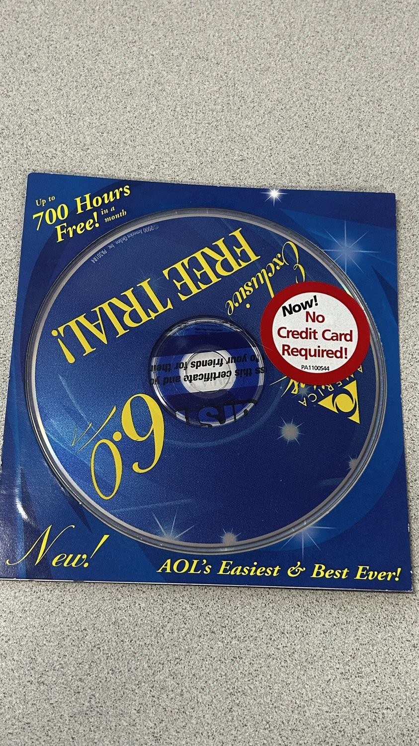 America Online Aol 6.0 Internet Service Software Blue Plastic