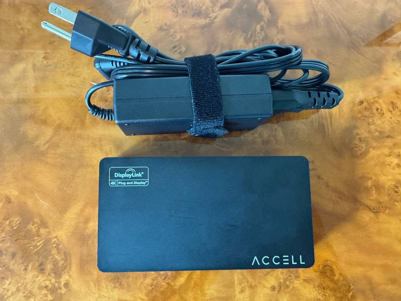 Accell USB 3.0 Docking Station DisplayLink 4K HDMI DisplayPort w/ Power
