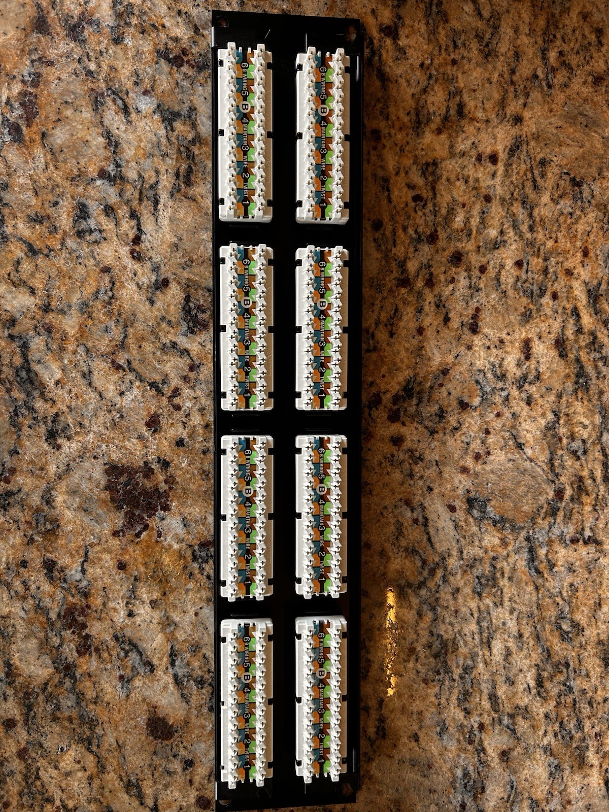 AVAYA Systimax 1100 Patch Panel 48 Ports