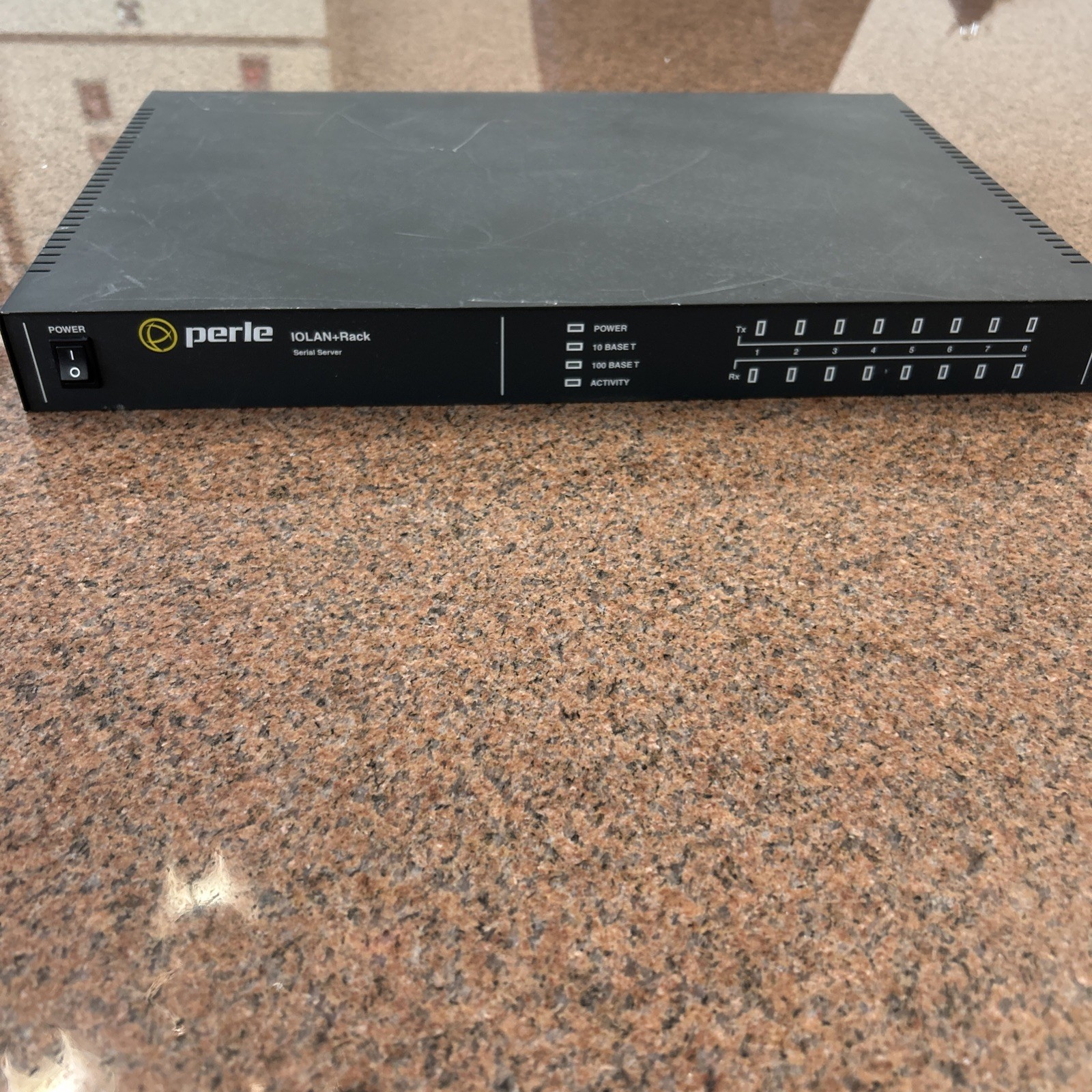 *Pre-Owned* Perle 900-0311R1 IOLAN+Rack 8 Port Fast Shipping + Warranty