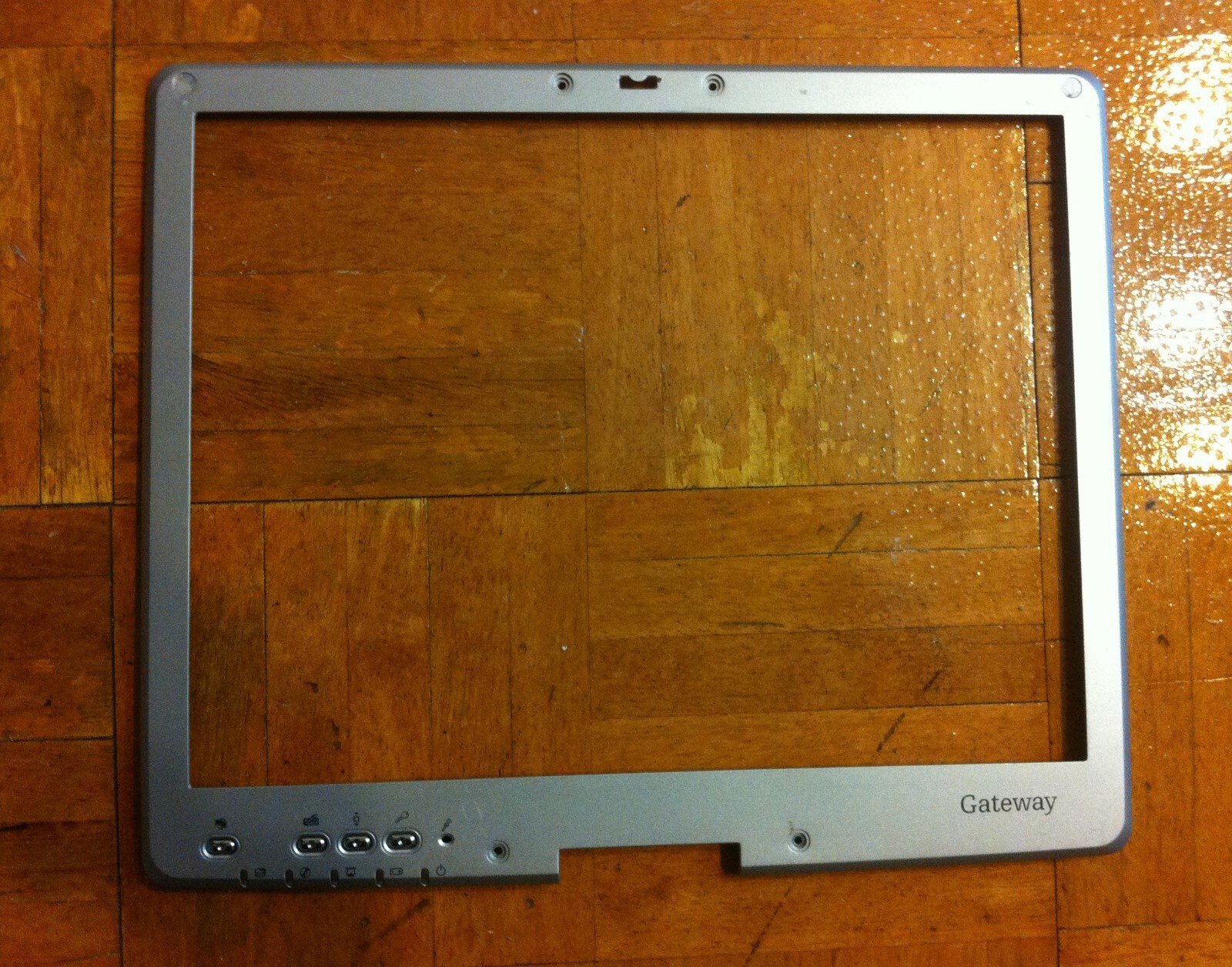 GATEWAY M275 TABLET LCD TOUCHSCREEN FRONT BEZEL GRADE B EAOA8003011-1