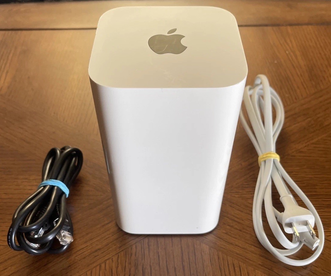 Apple A1470 AirPort Time Capsule 5th Generation 2TB Tested & Working SHIPS FREE