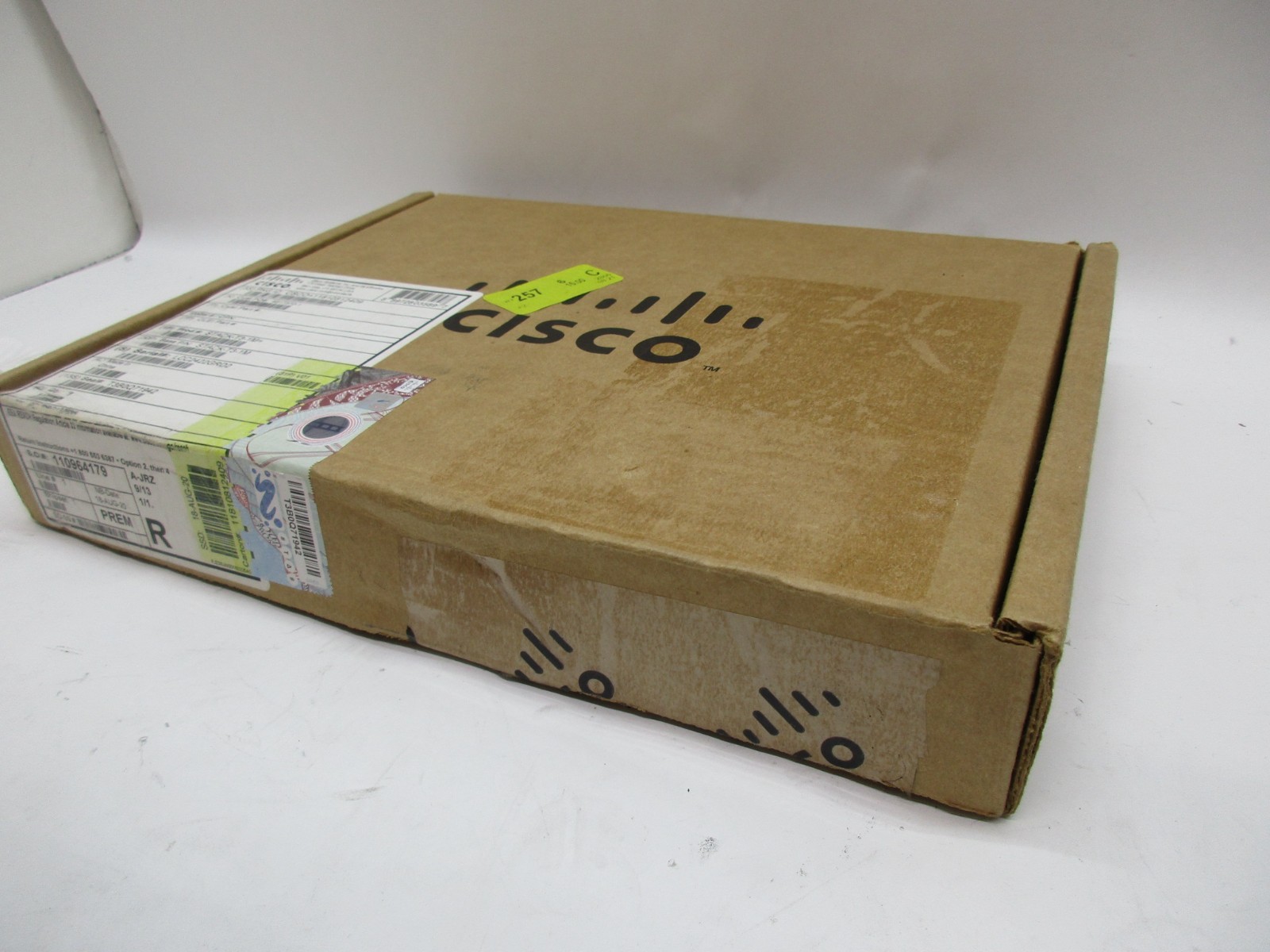 CISCO STACK-T3-1M= 1M TYPE 3 STACKING CABLE FOR CATALYST C9300L T5-D14