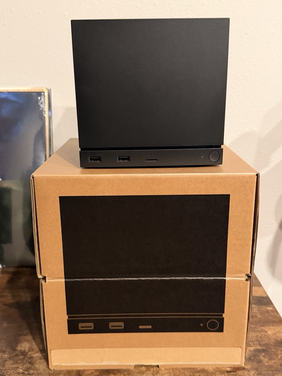 Steam Machine - Valve - 512GB (No Controller) - Open Box