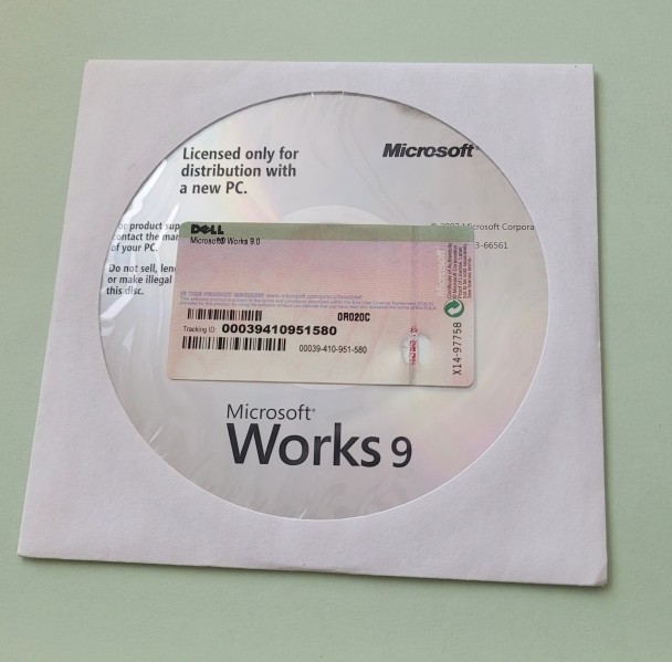 Dell Microsoft Works 9 Installation CD, new, factory sealed, never used/opened