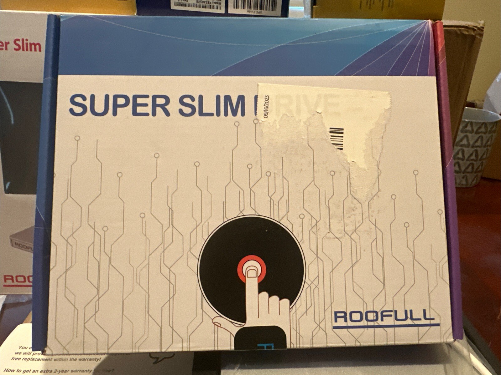 Roomful Super Slim Drive