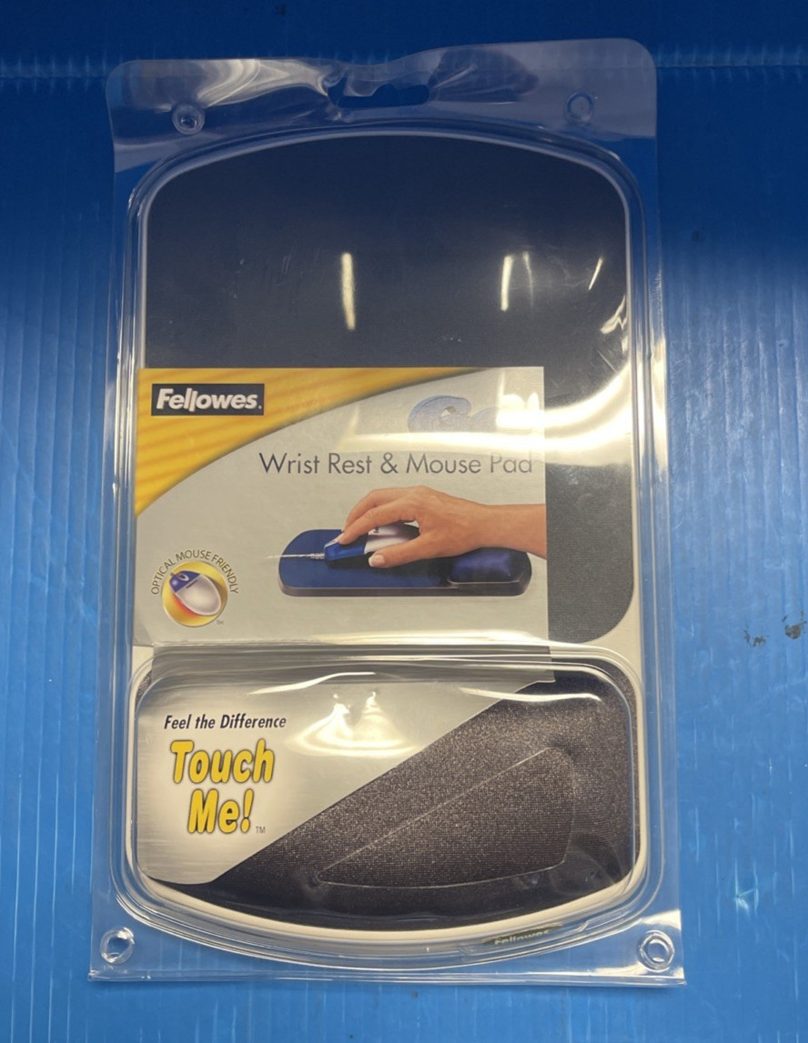 Fellowes Gel Wrist Rest/Mouse Pad, Graphite
