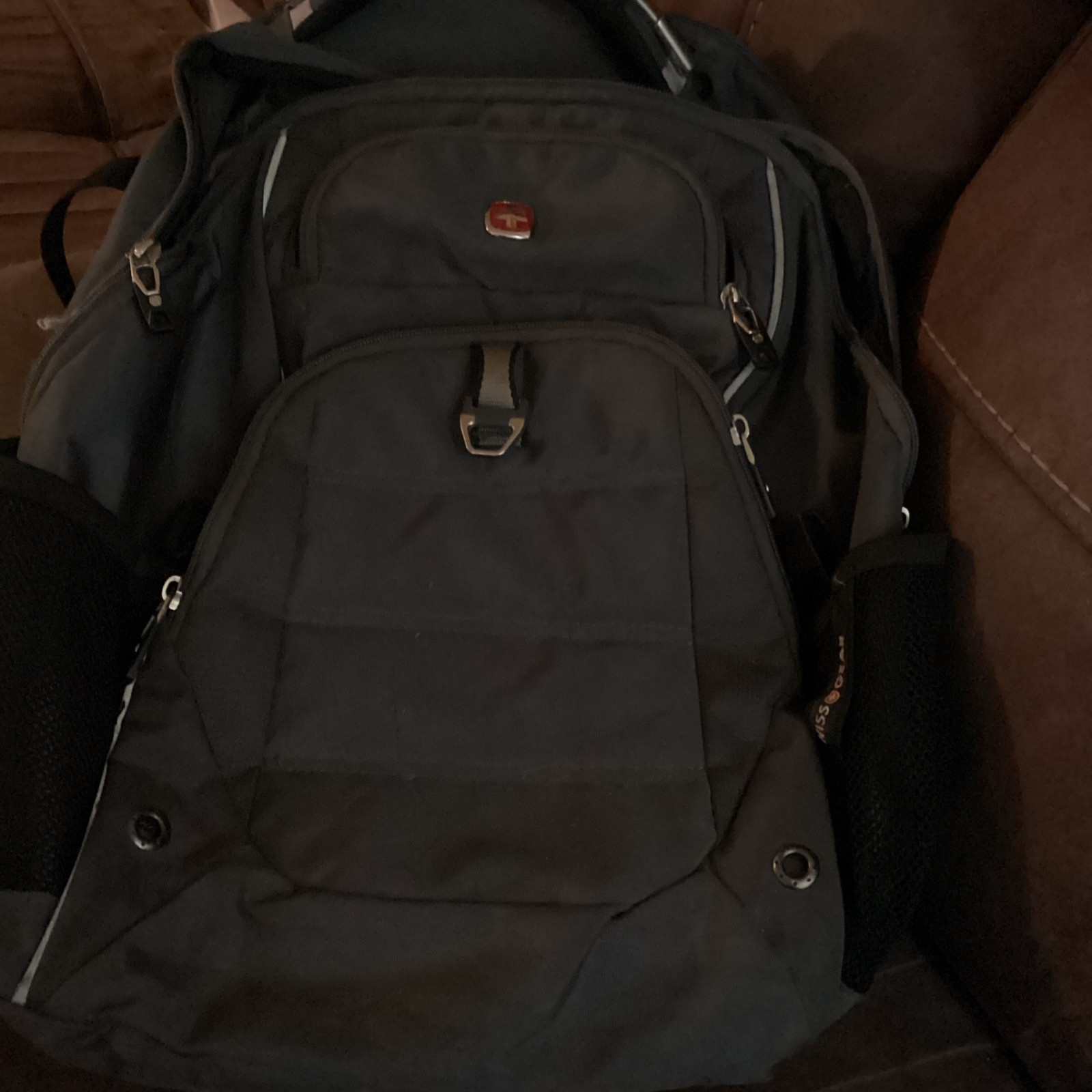 SWISSGEAR Airflow Scan Smart Laptop Tablet Backpack