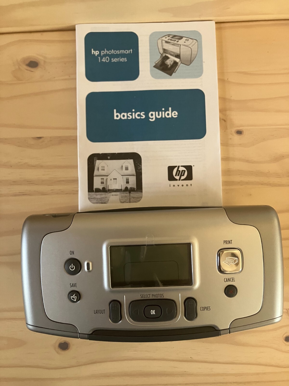 HP Photosmart 145 Digital Photo Printer  Q3025A & Travel Bag With Power Supply