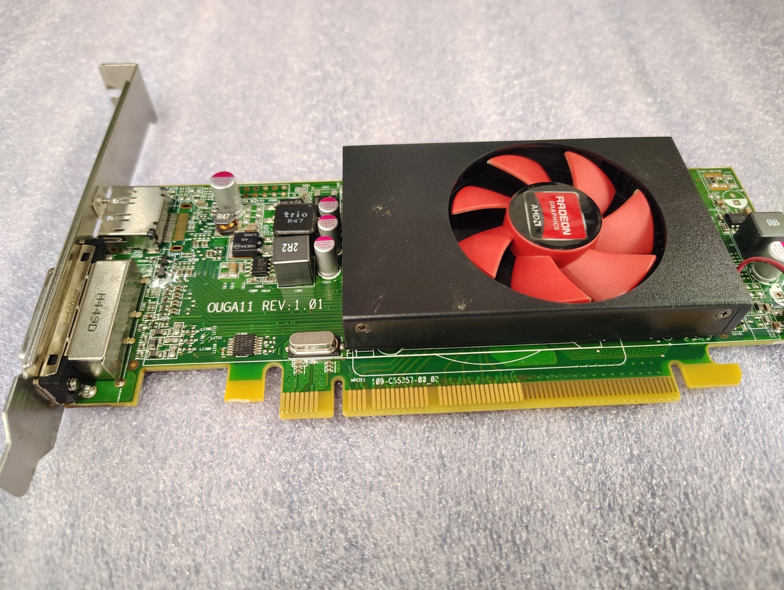 AMD Radeon HD 8490 1GB 