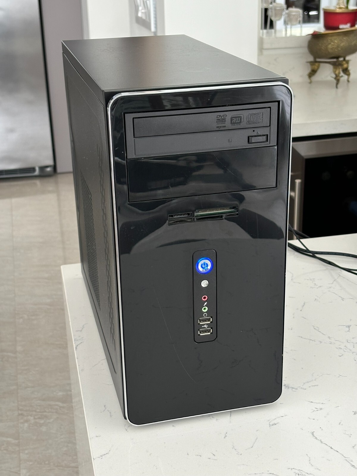 Mini Tower Computer Intel Core i5 2320 3.0 GHZ / 8GB DDR3 RAM / 500GB WD SATA HD