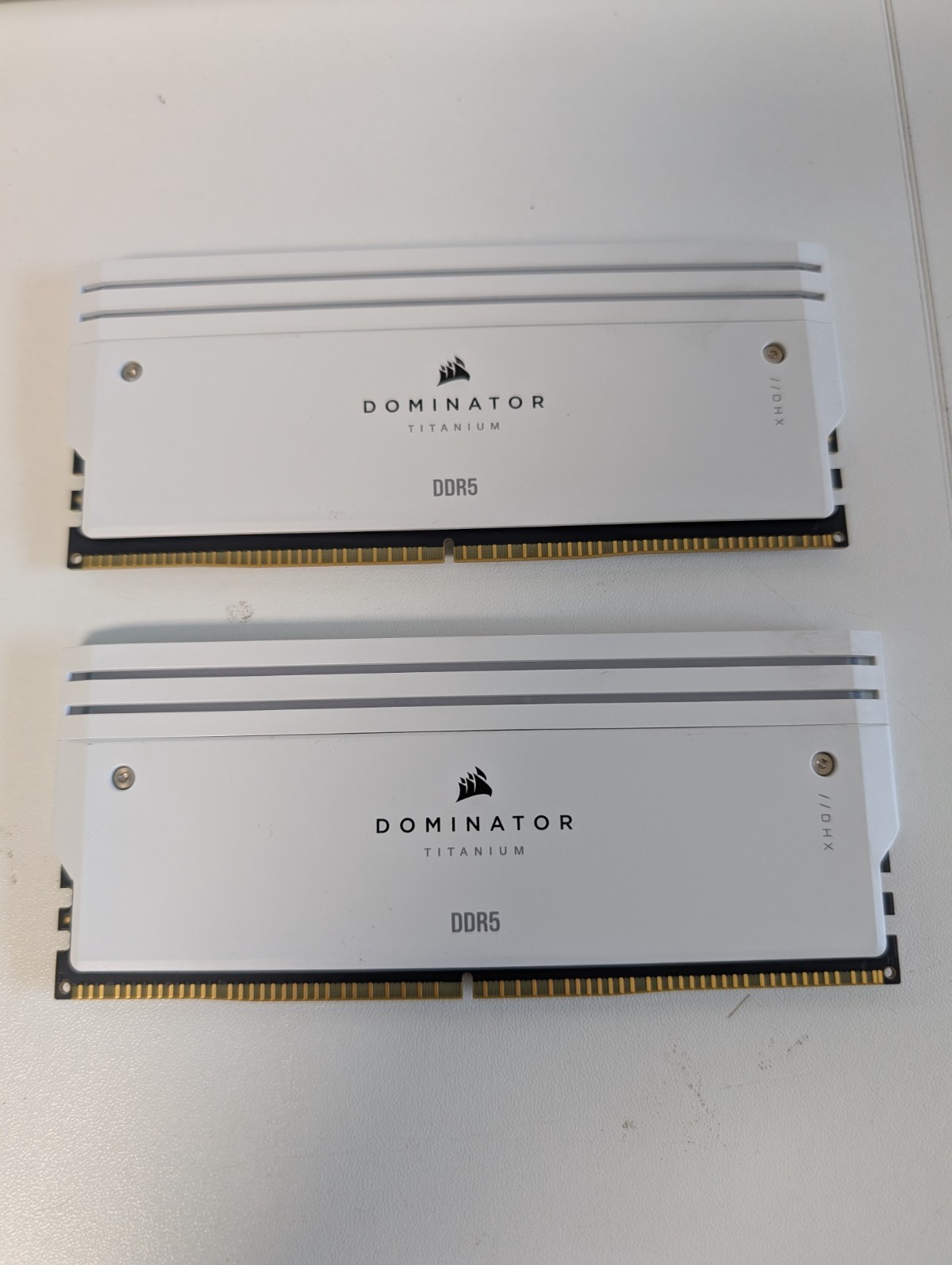 Corsair DOMINATOR TITANIUM DDR5 RGB Lighting Enhancement Dummy Kit White 0GB