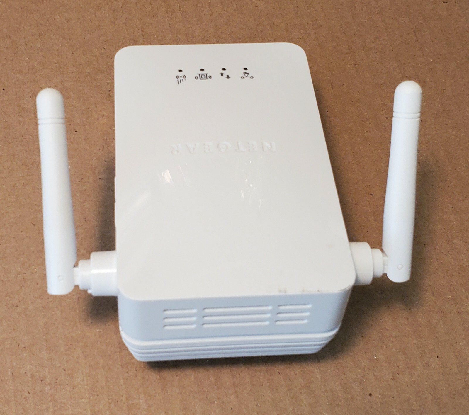 NETGEAR WN3000RP Wireless Dual Band Range Extender