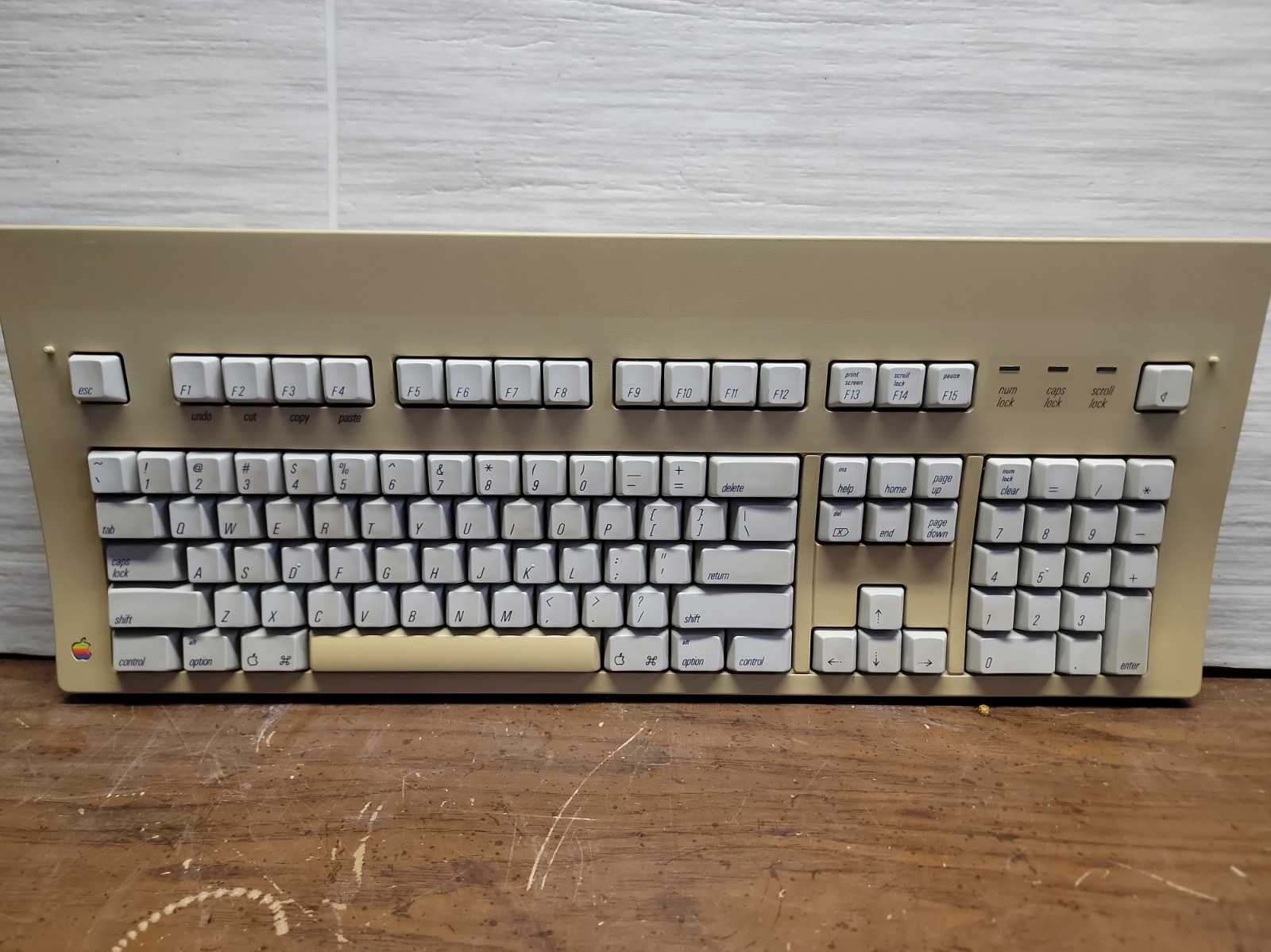 Apple Extended Keyboard M0115 Vintage ADB Macintosh Keyboard Untested No Cable