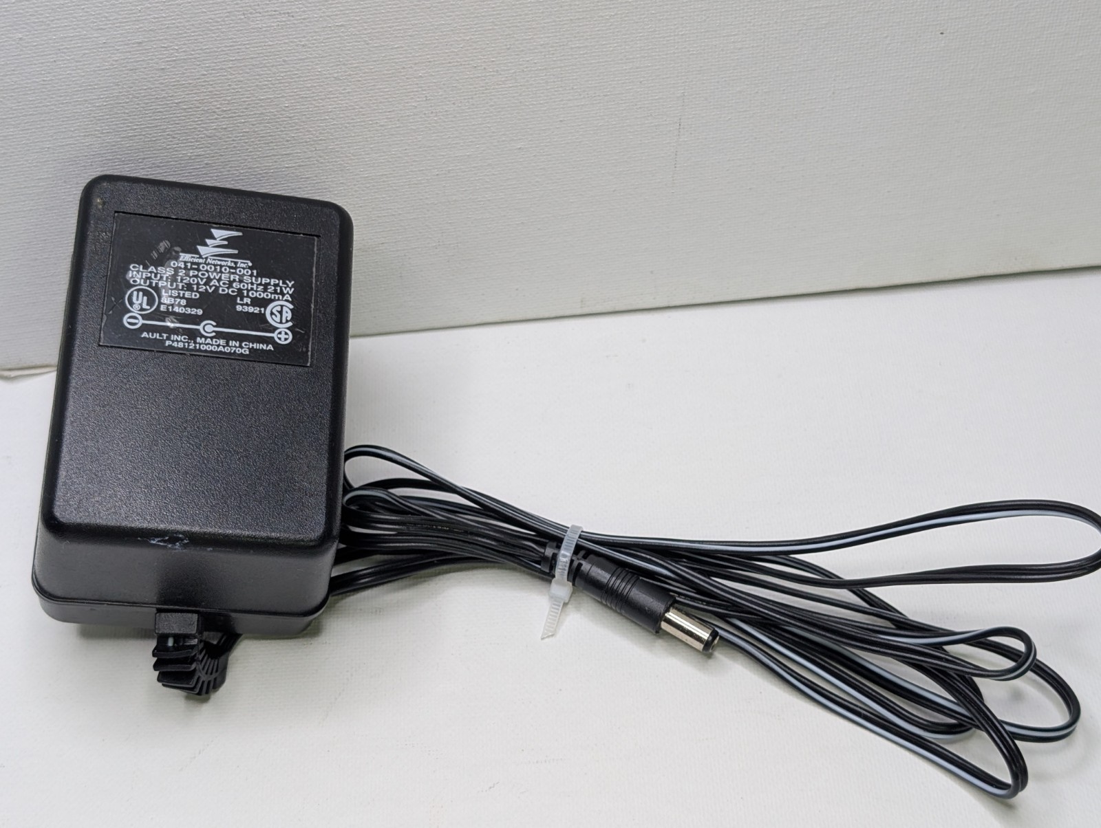 Efficient Networks 041-0010-001 OEM 12V 1APower Supply Adapter Center Positive