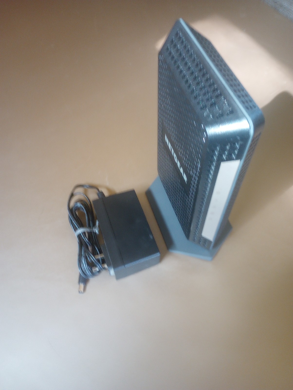 NETGEAR CM1000V2 DOCSIS 3.1 Gigabit Cable Modem with cord  - 