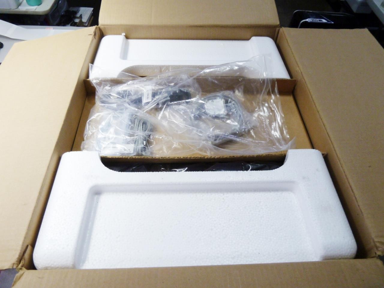 NEW Cisco 3900 Series IP Base Gigabit Service Router | C3900-SPE250/K9