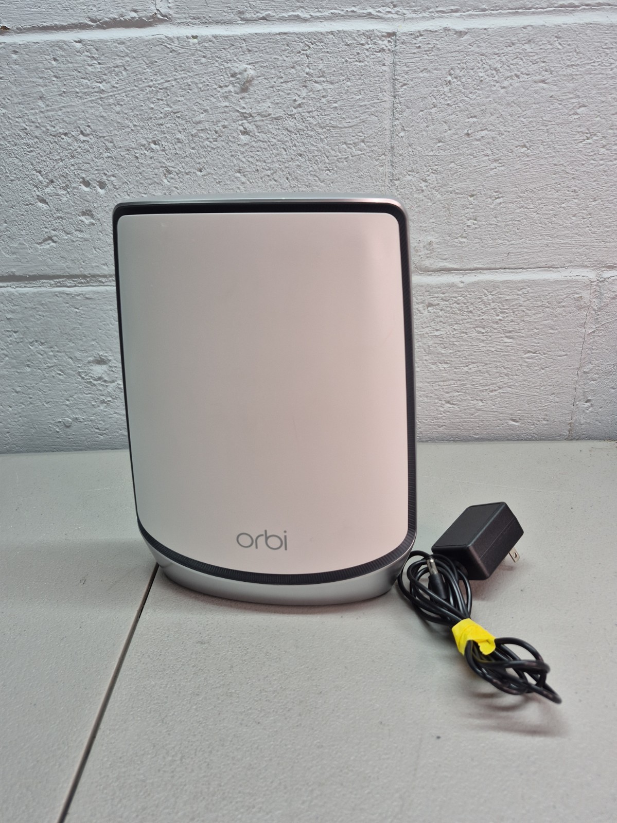 Netgear Orbi RBS840 Satellite AX5700 Tri-Band WiFi 6 Add-on Mesh Network AX