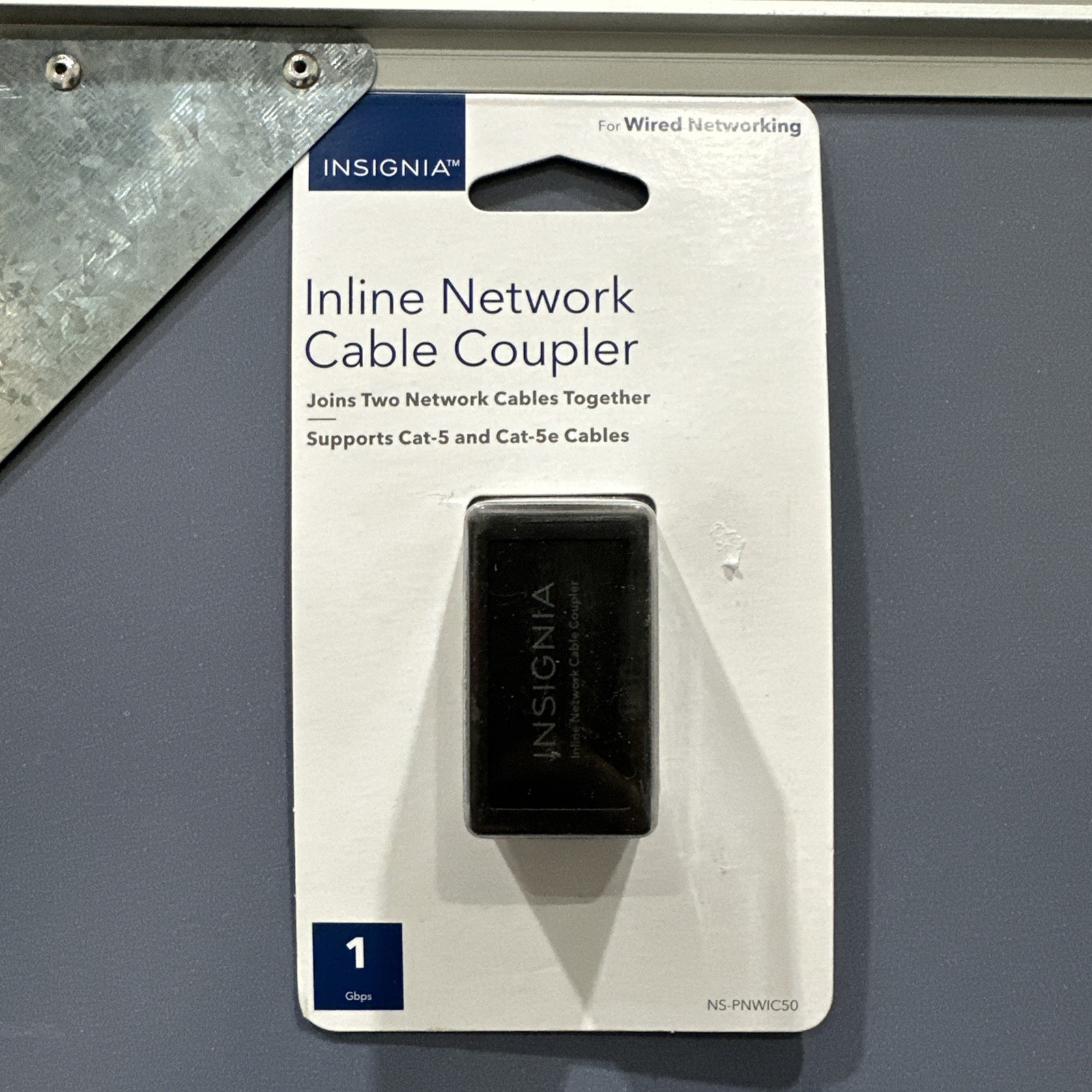 Insignia Inline Network Cable Coupler Cat-5 and Cat-5E Cables Wired Networking