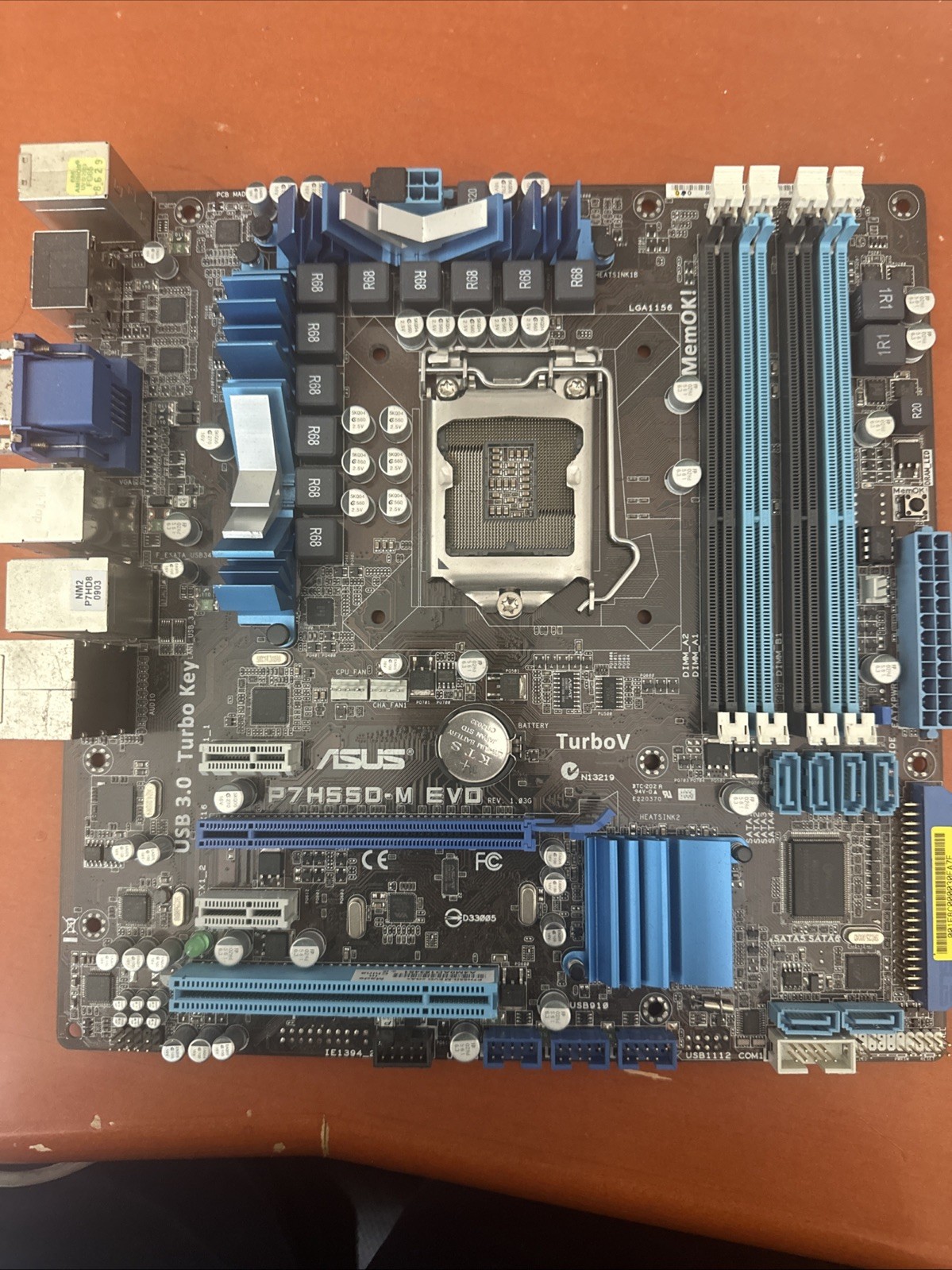 ASUS P7H55D-M PRO, LGA1156 Socket, Intel Motherboard