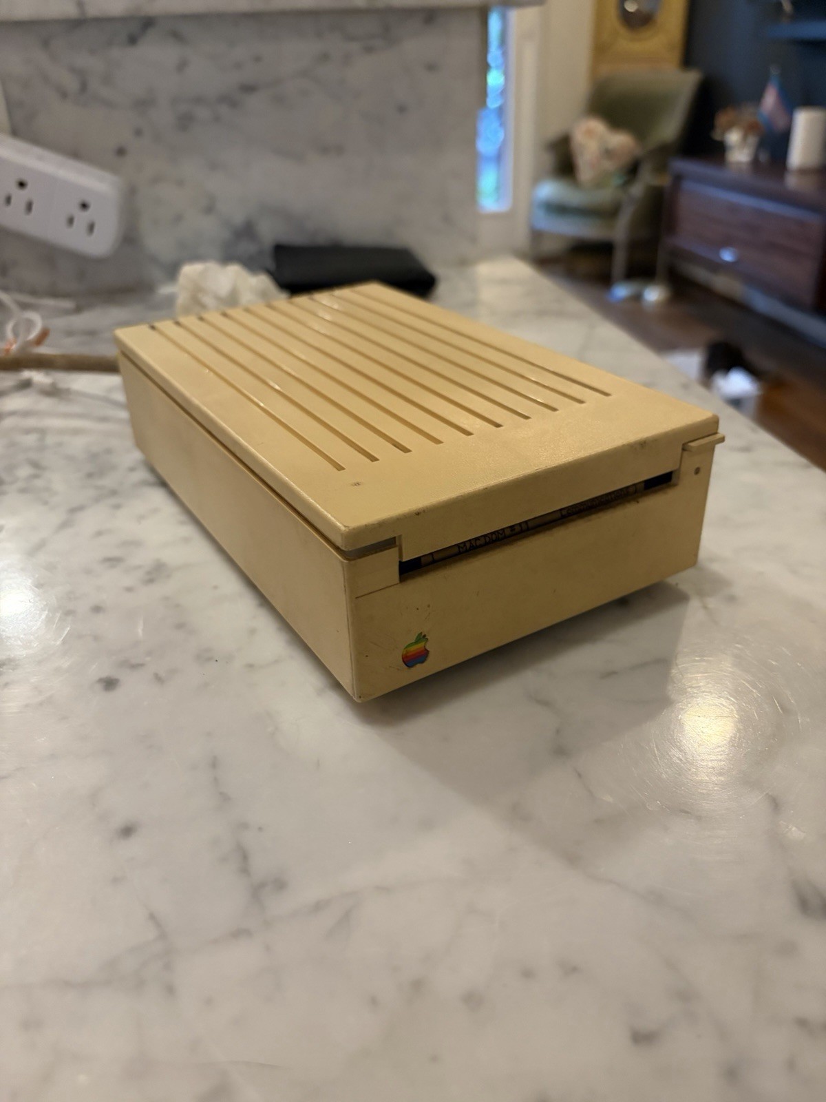Apple UniDisk Model A2M2053 3.5" Floppy Drive, Untested