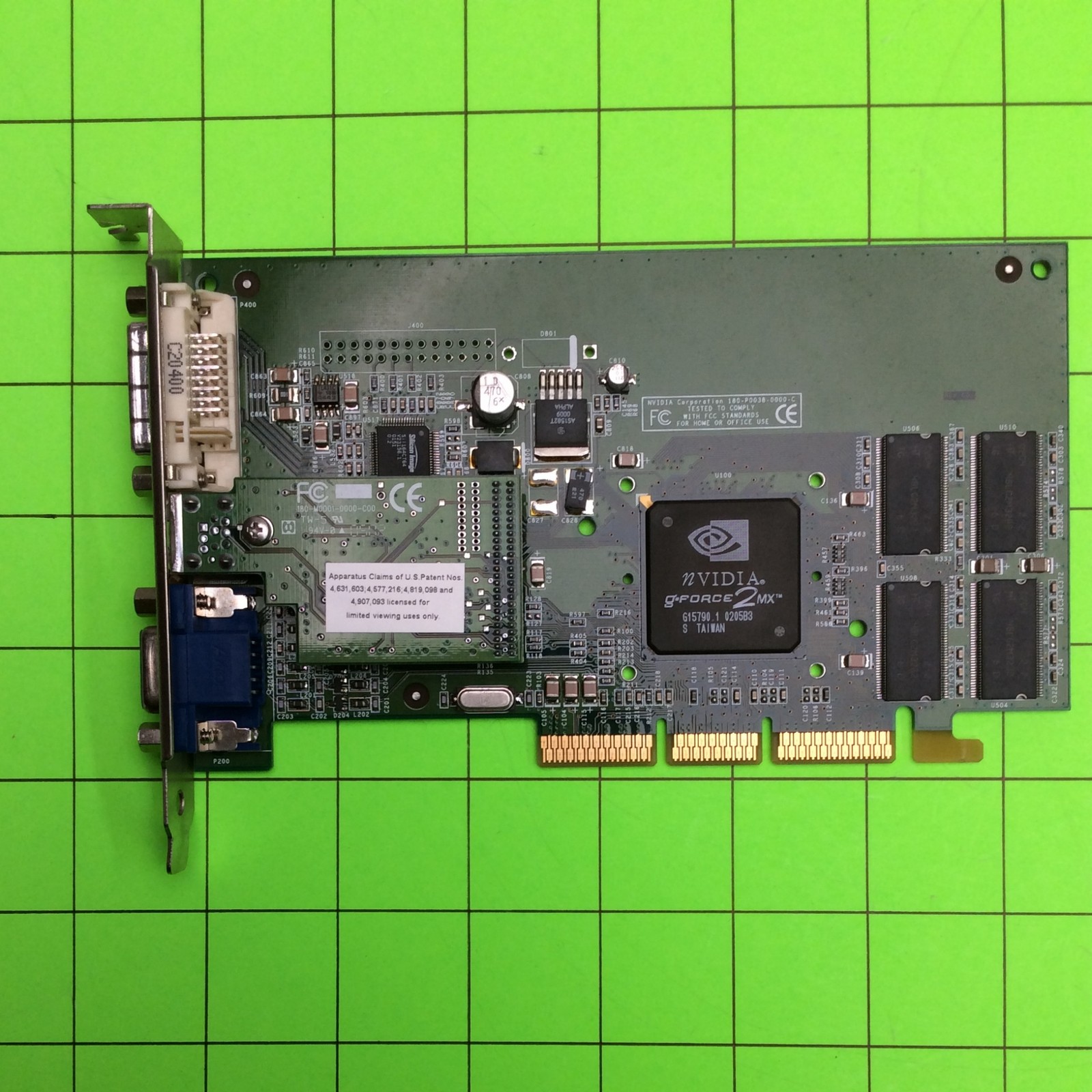 IBM Netvista 6792-CDU Computer Nvidia Gforce 2MX Video Graphics Card 22P1069