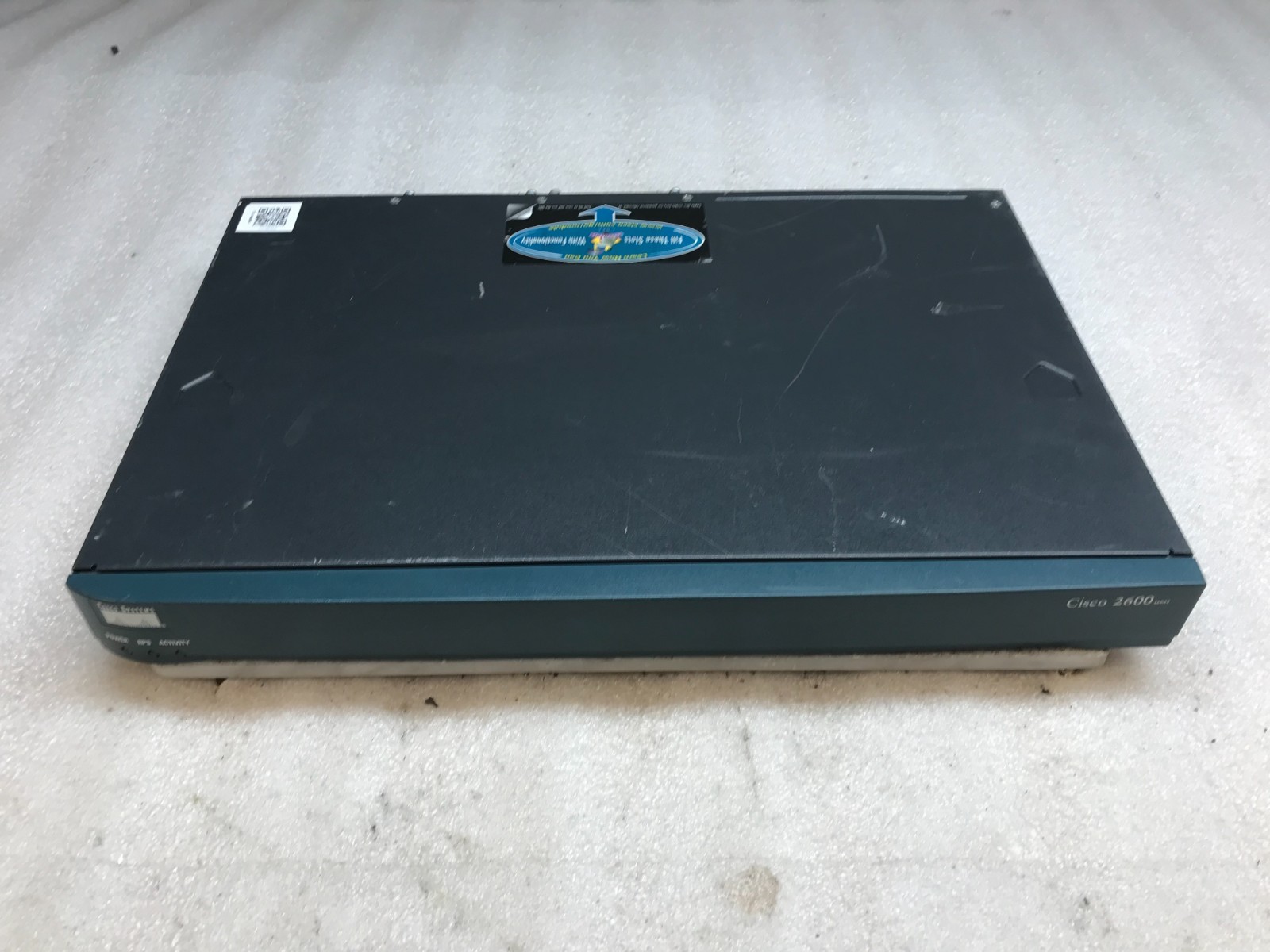 Cisco CISCO2610XM Modular Access Router w/ Power Cable NO RACK EARS
