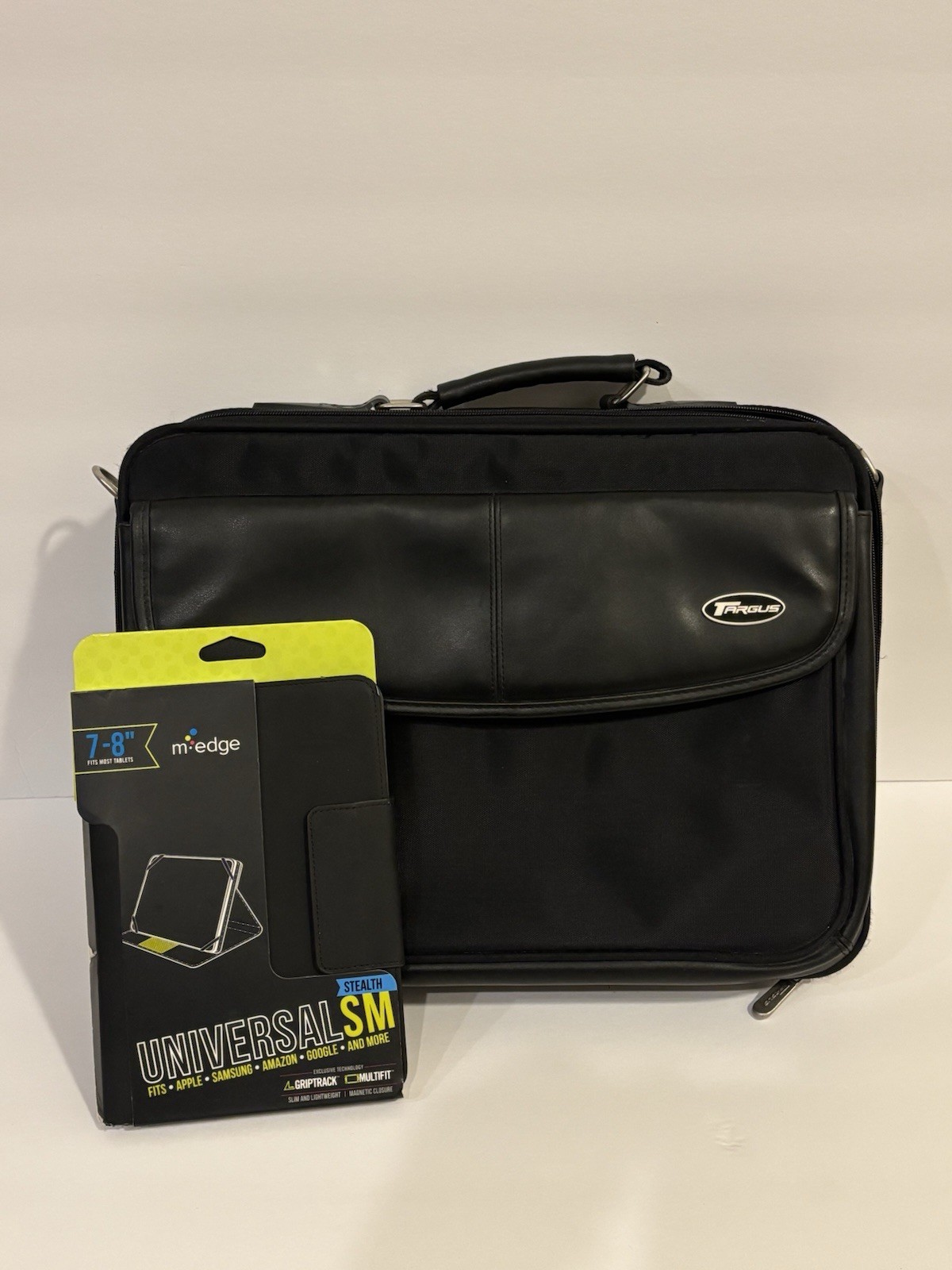 Targus Laptop Computer Case and M-Edge Stealth 7/8” Tablet Case Bundle