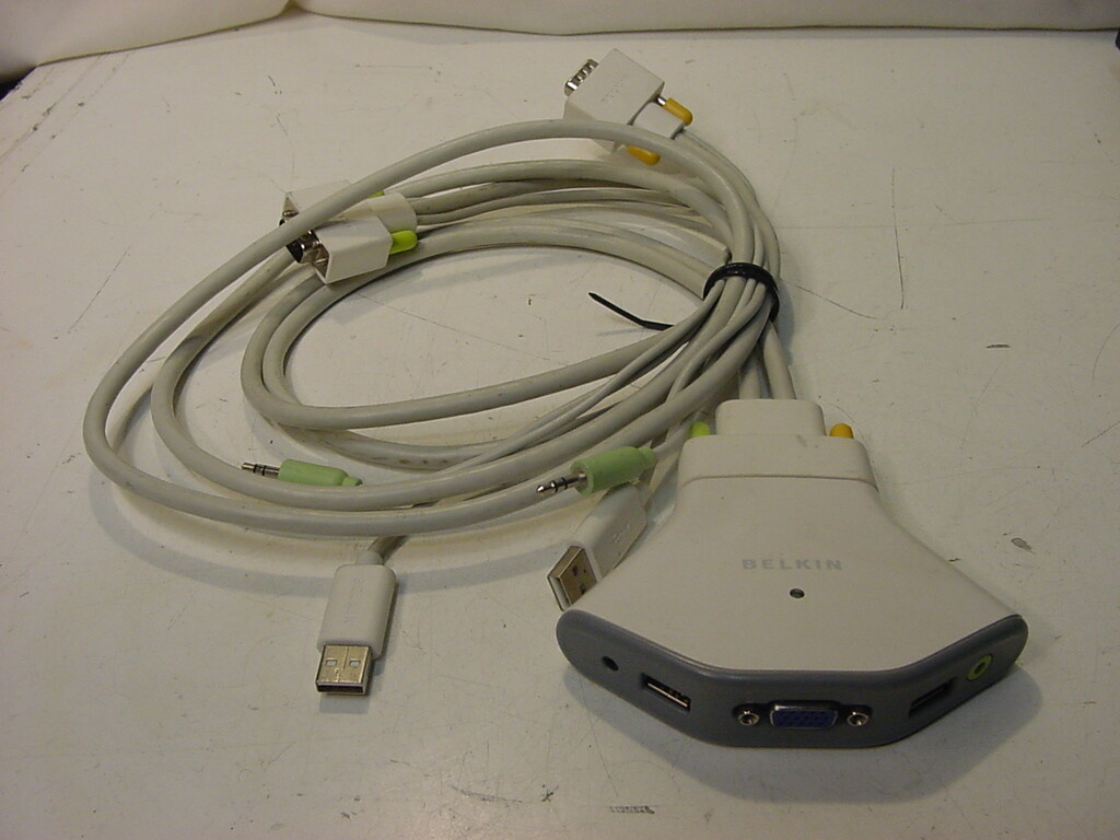 BELKIN FLIP WITH REMOTE USB AUDIO F1DG102U
