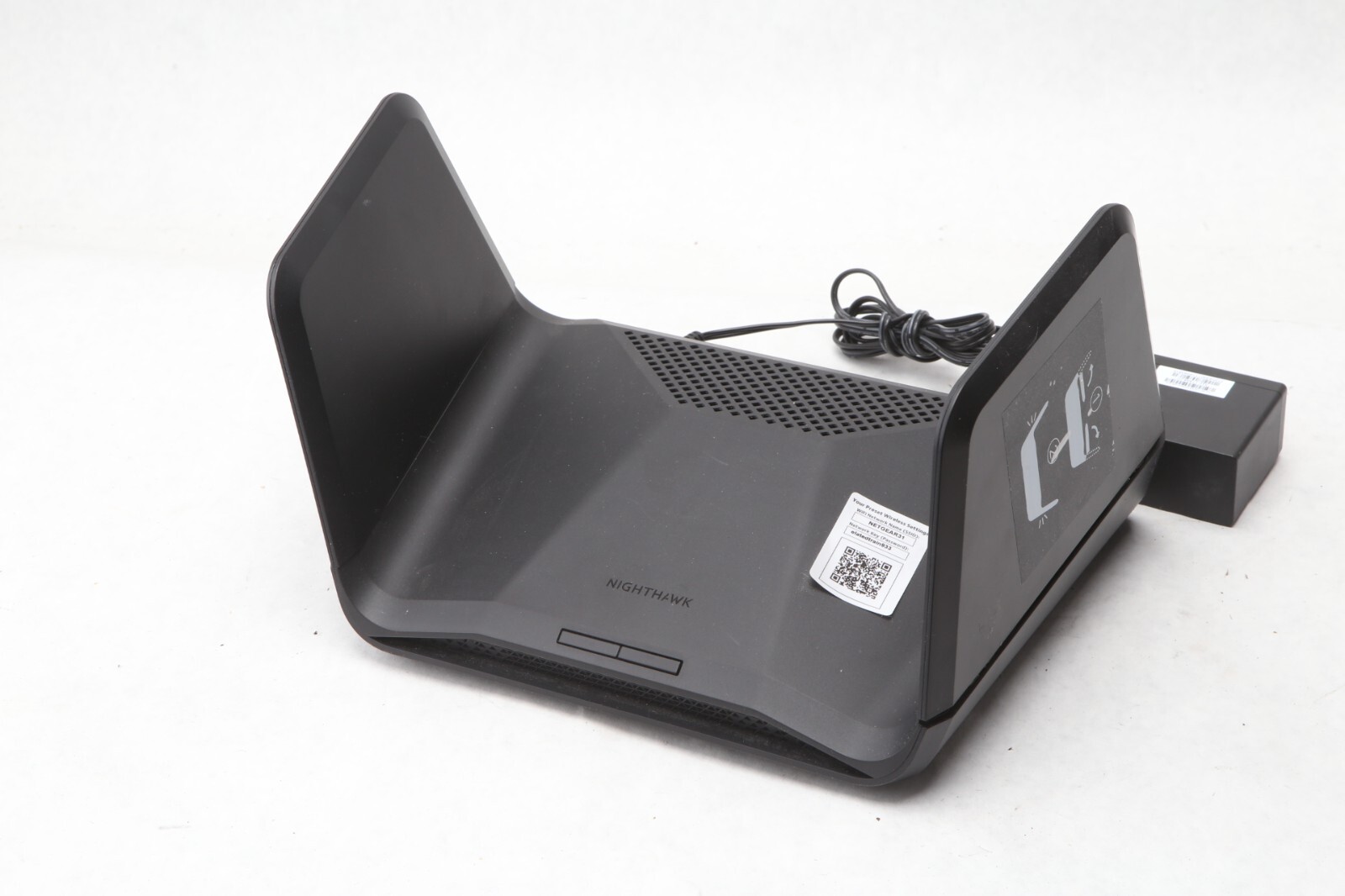 Netgear Nighthawk AX8 Tri-Band 8-Stream AX6200 WiFi 6 Router (RAX78-100NAS) M41