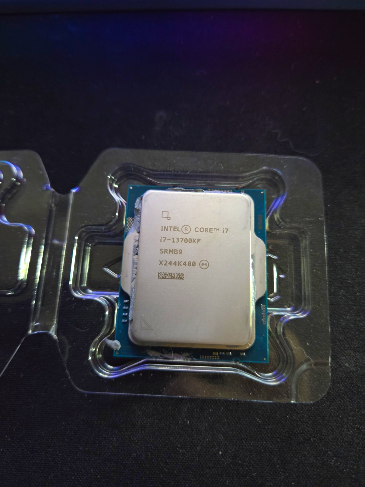 Intel core i7-13700kf