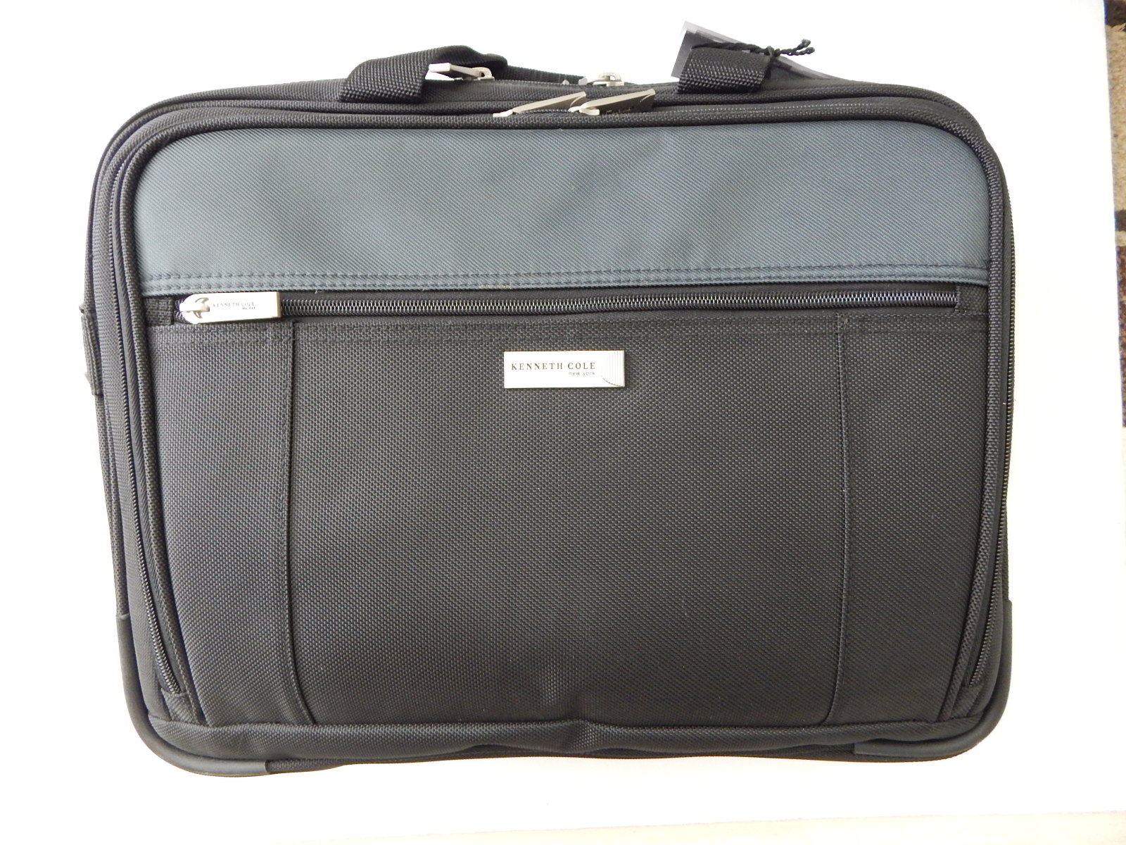 Kenneth Cole Reaction Top Zip Business Computer Case Black New