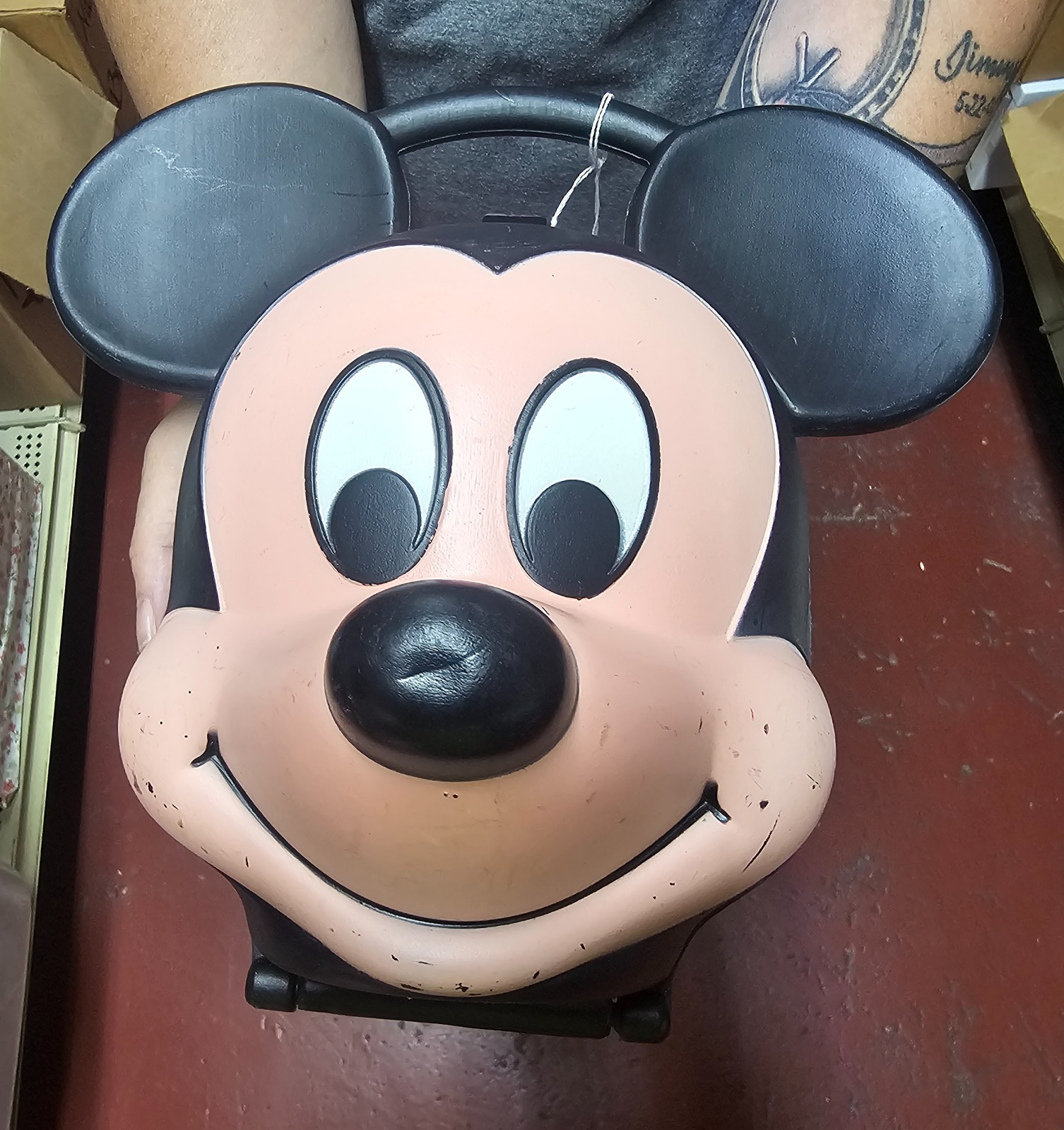 vintage Aladdin micky mouse lunch box