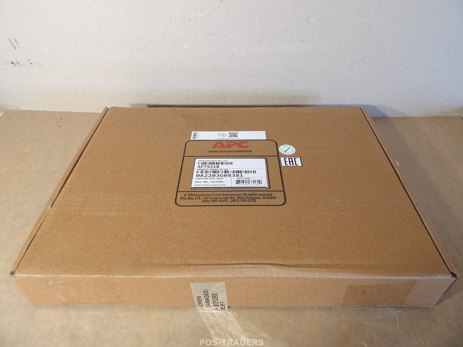 APC AP7921B NetShelter Switched Rack PDU 1U 208/230V Black - as NEW IN BOX