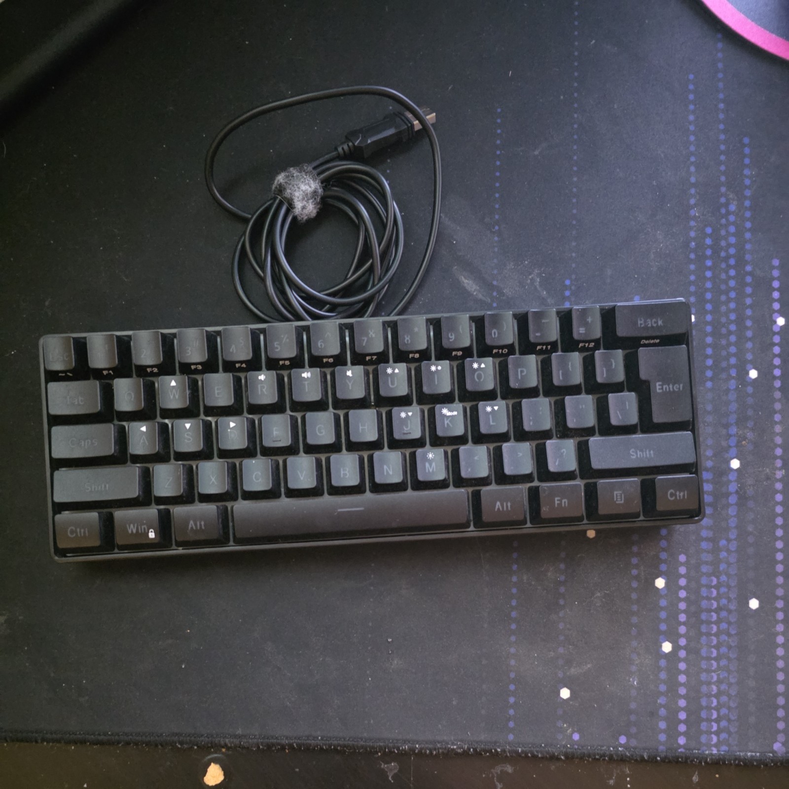 Snpurdiri 60% Wired Gaming Keyboard, Small RGB Backlit Membrane Gaming Keyboa...